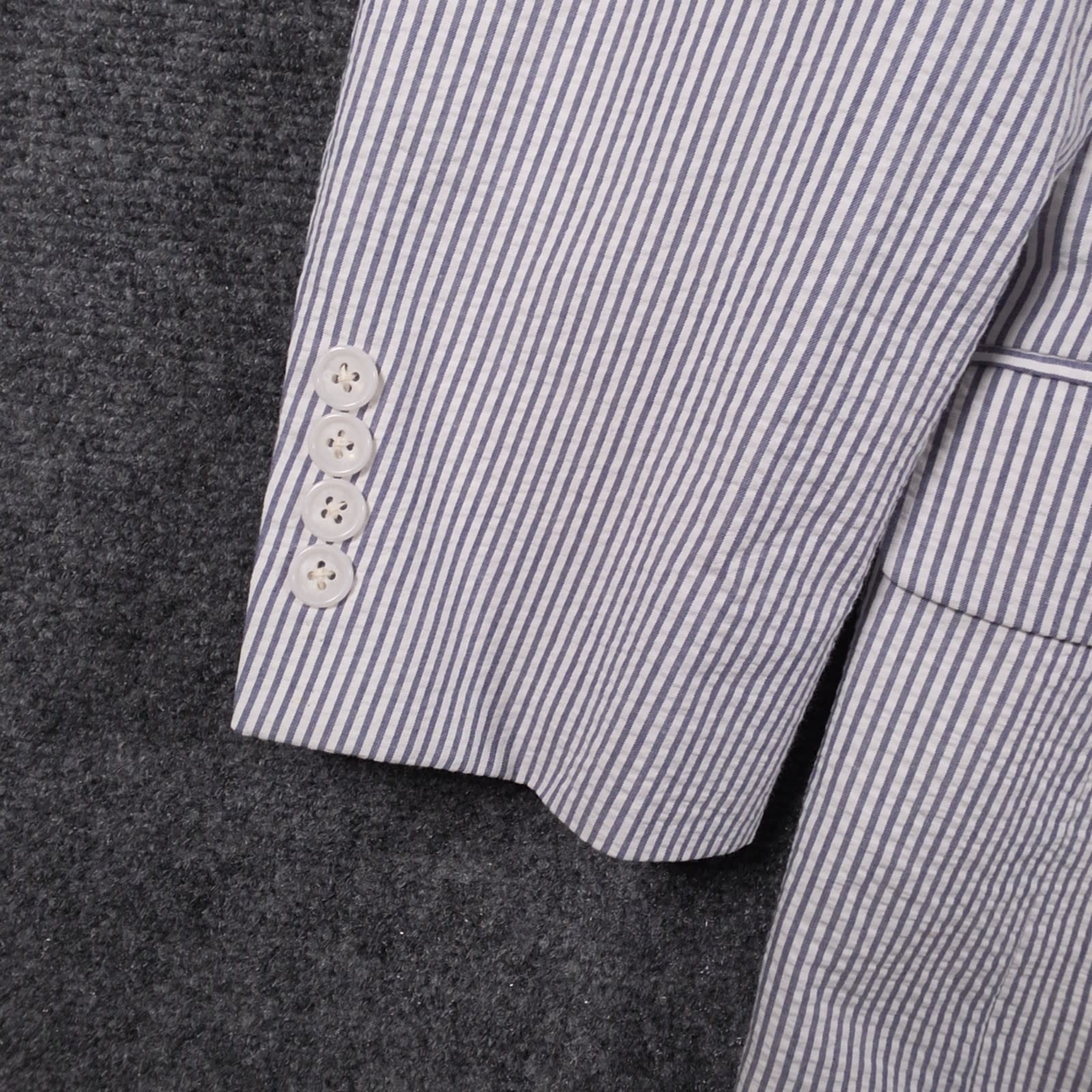 Jos A Bank Stays Cool Blazer Mens 40S Short Seersucker Striped Sport Coat