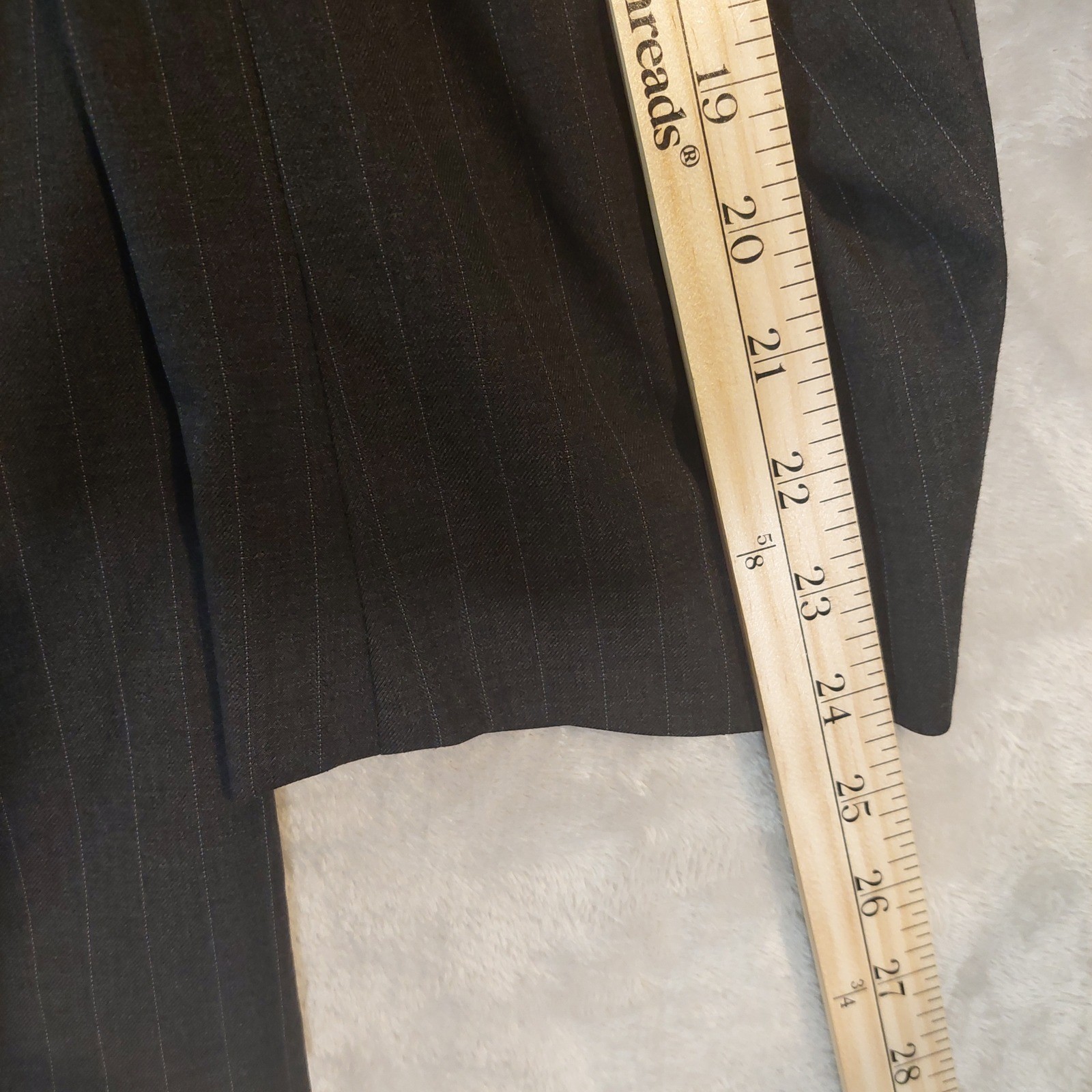 LAUREN Ralph Lauren Charcoal Pinstripe Wool Blazer Jacket Made in Canada 45S