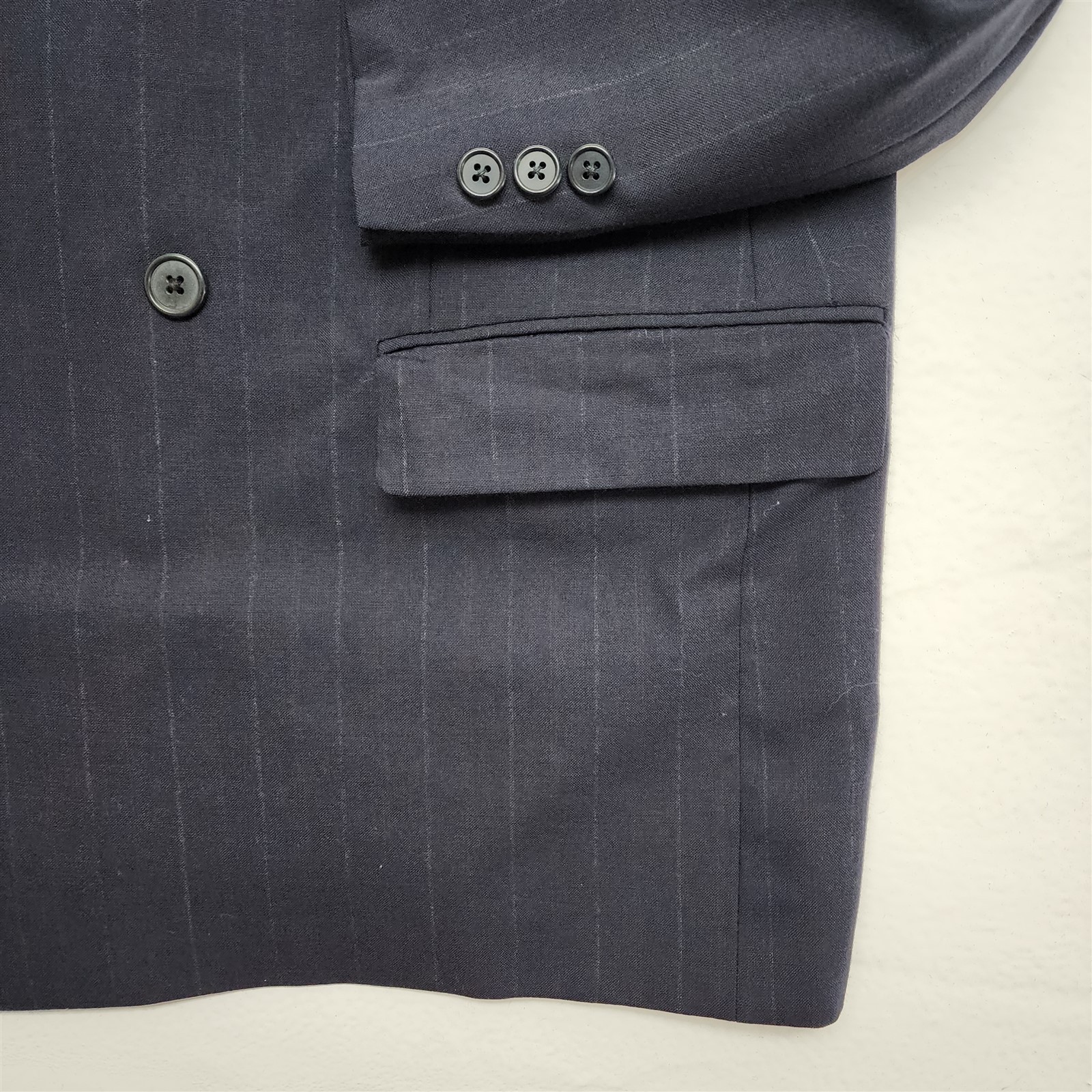 Vtg Givenchy USA Made 44R Navy Stripe Wool Double Breast Strong Shoulder Blazer