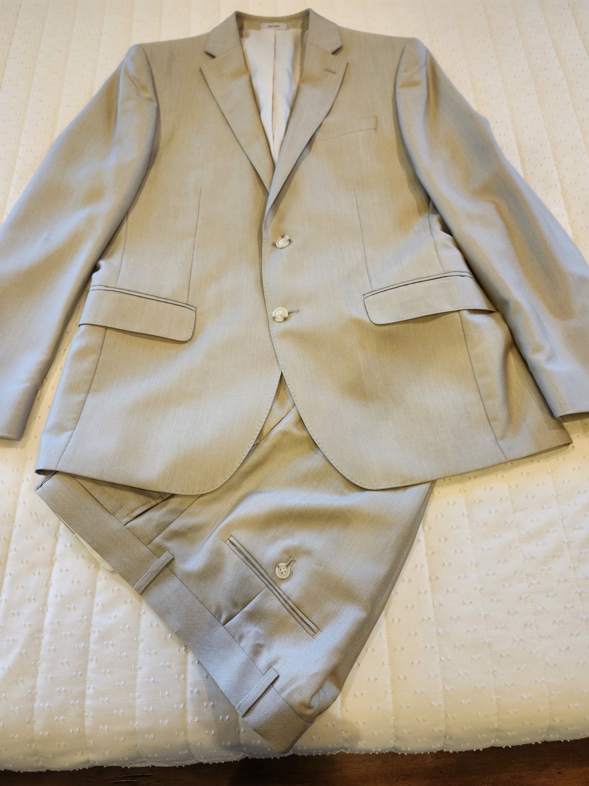 J. Ferrar Men’s 2 PC Suit Size 42R Slim Fit Tan 34×30 Flat Front