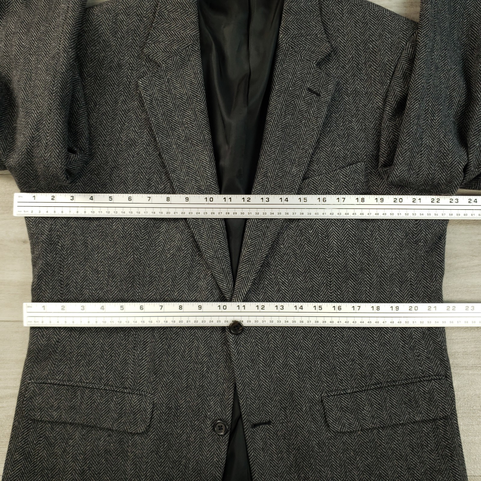 Lands’ End Tweed Blazer Men’s 41L Black Gray Lamsbwool & Wool Herringbone 2 Btn