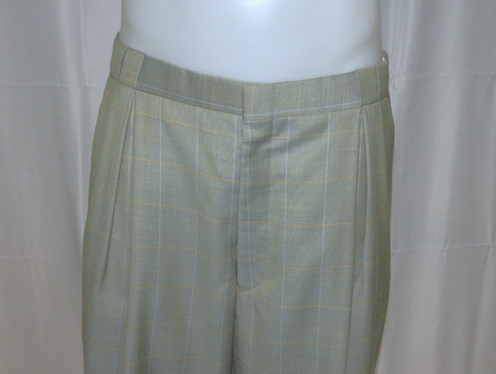 Raphael Wardrobe Design Pale Green Plaid Bespoke Four Button Zoot Suit 44XL