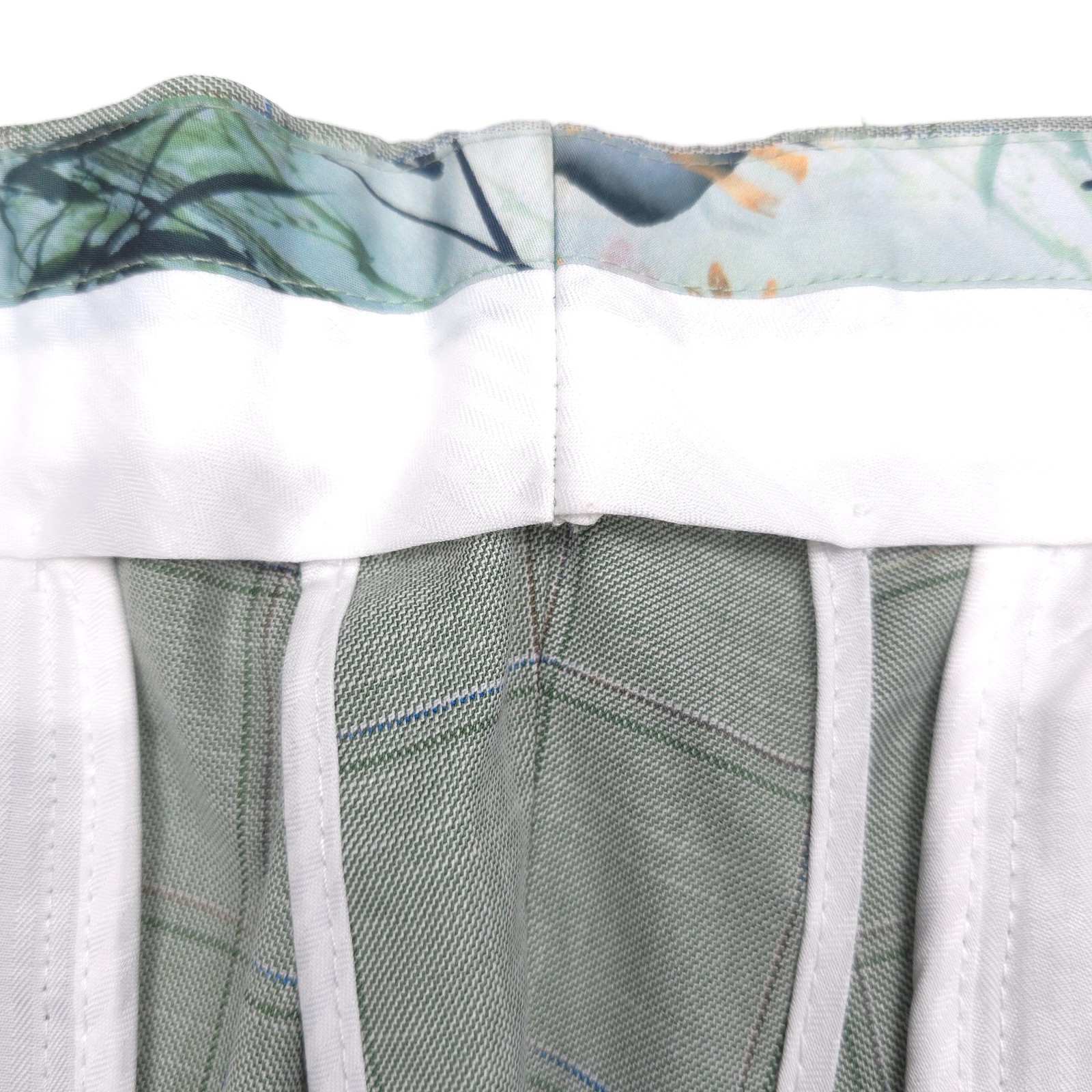 Paisley & Gray Suit Mens 46R X 40 Slim Fit Light Green Plaid 2-Piece NWT