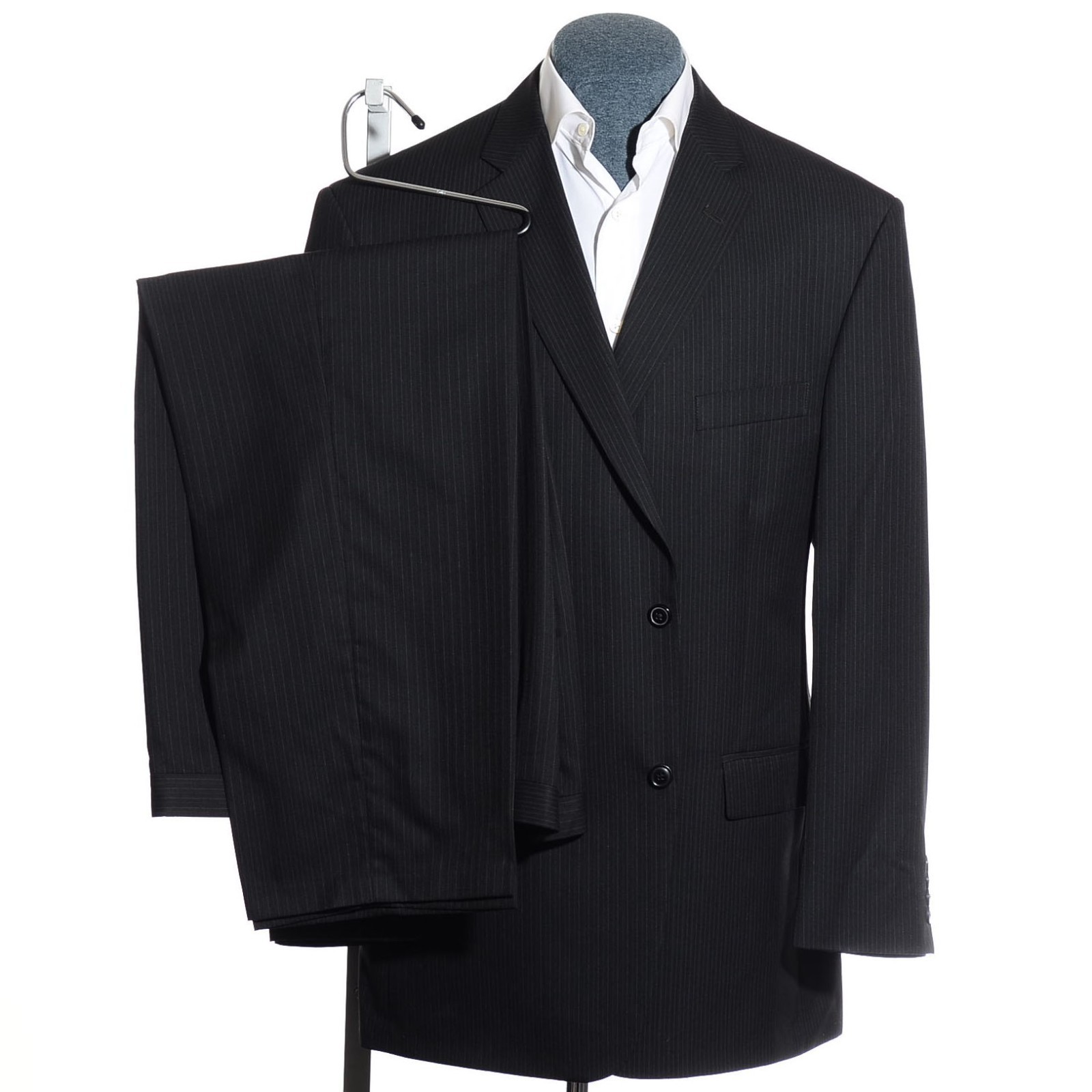 46L Long Haggar Suit-Up Black Pinstriped Rayon-Blend 2-Piece Suit 40×30 Trousers