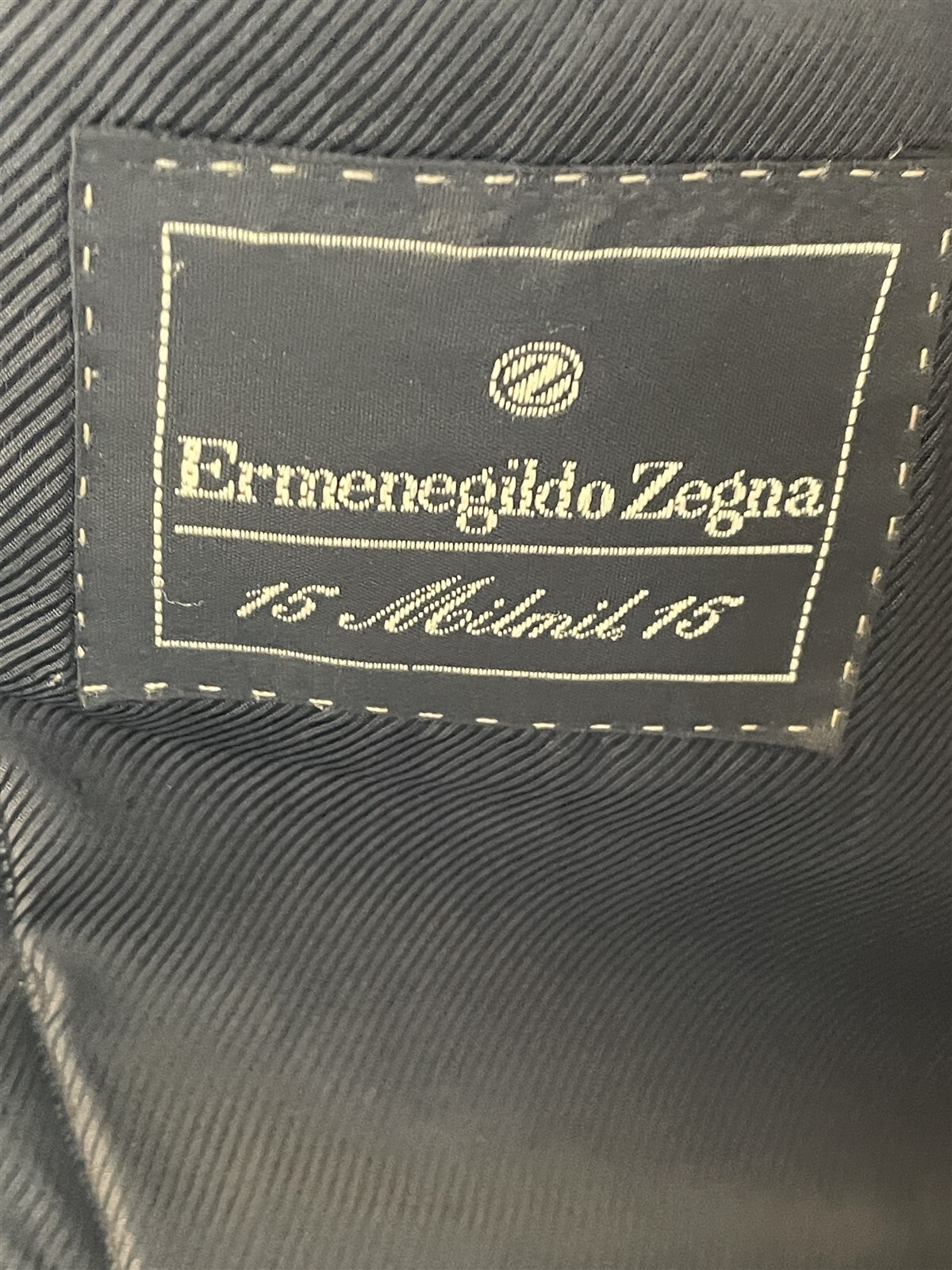 Ermenegildo Zegna 15 milmil 15 42R Slim Italy Gray Stripe 3 Roll 2 Suit Jacket