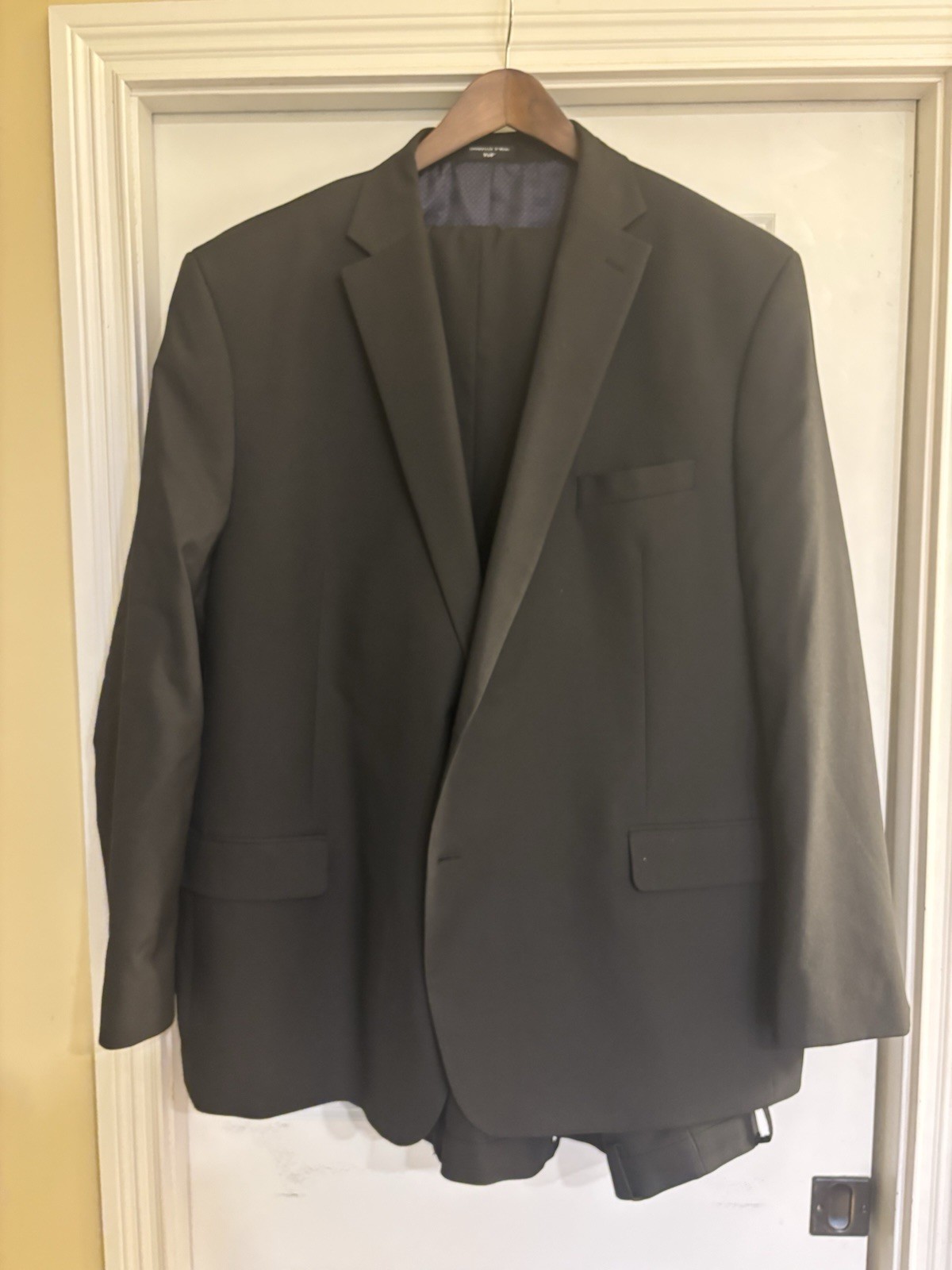 Shaquille O’Neal Men’s Black 2 Piece Suit 58L Polyester Blend 56×32 Solid