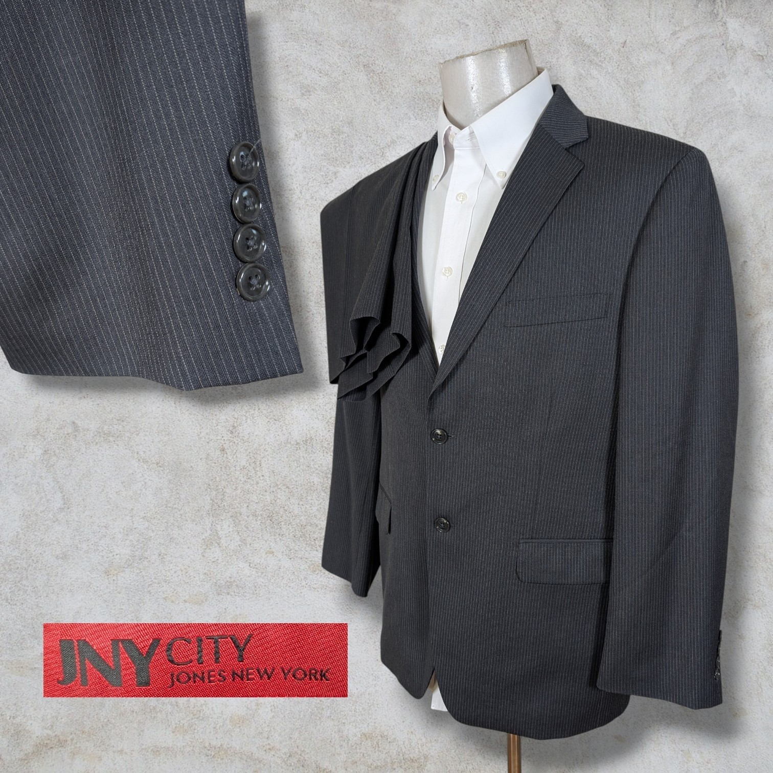 Jones New York JNY 2 Piece Suit Mens 42R Pants 36×31 Gray Stripe Wool