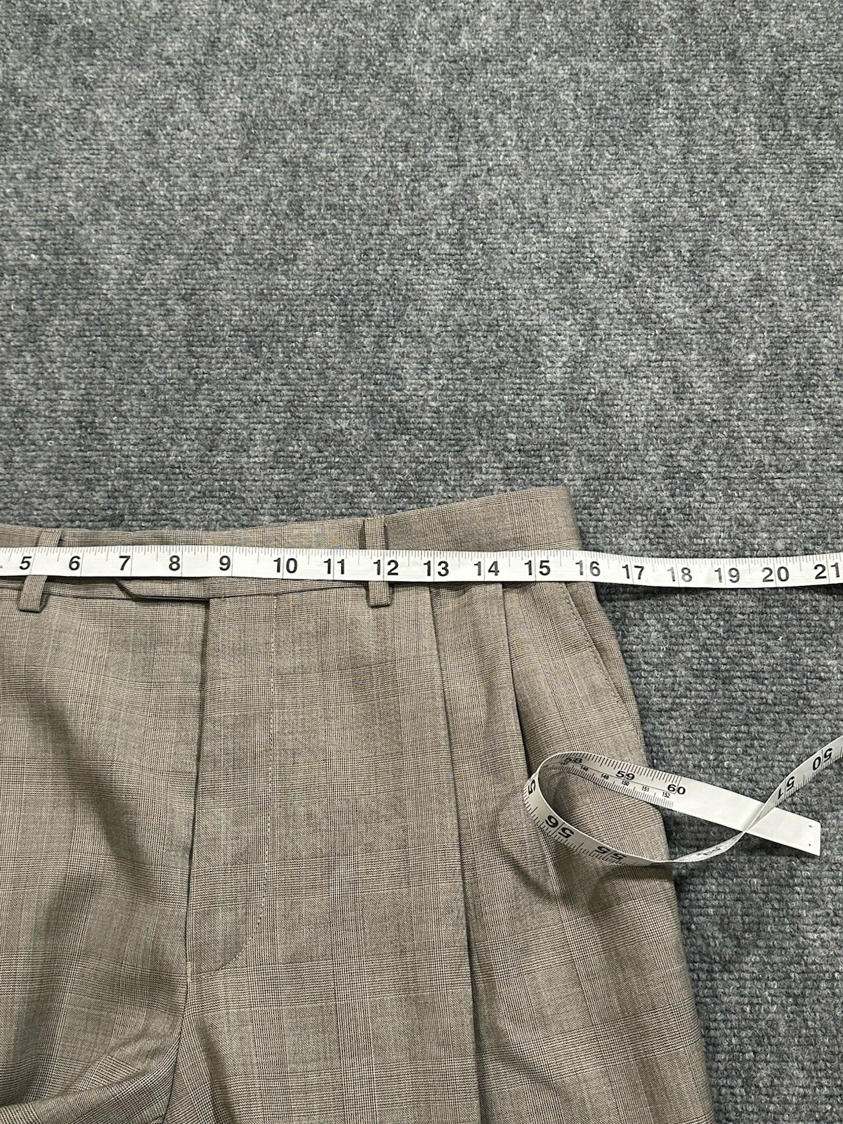 RALPH Ralph Lauren Suit 38R Brown Plaid 32 x 31 Pants 100% Wool 2 Btn Jacket
