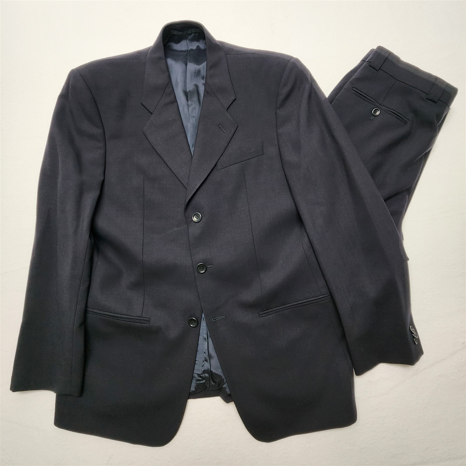 Armani Collezioni Made in Italy 38R 30×28 Black 100% Wool 3Btn 2Pc Mens Suit