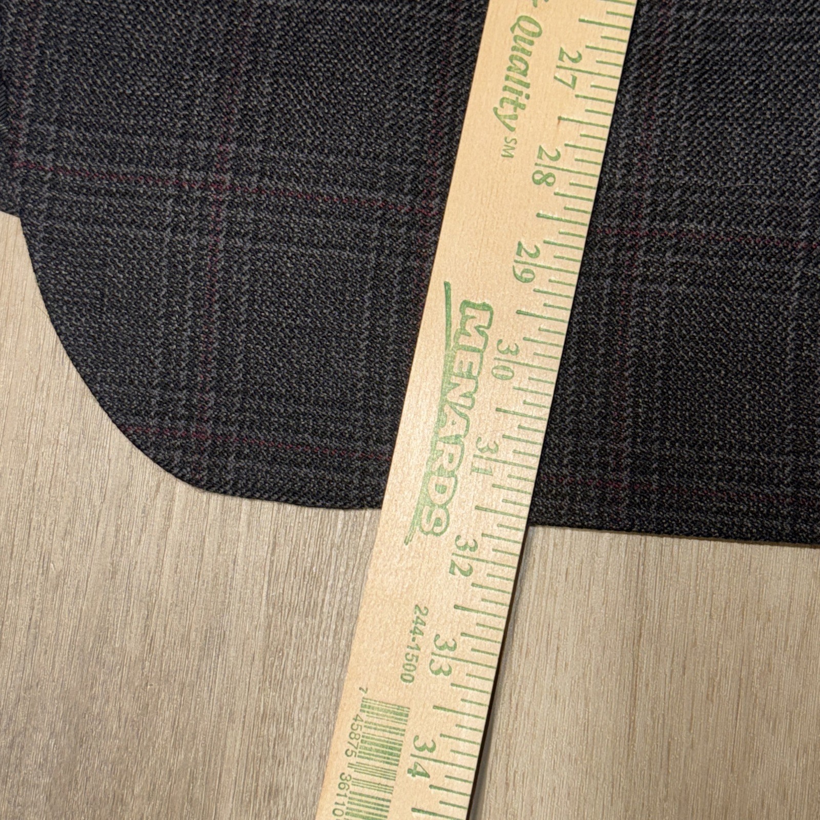 Sport Coat Sz 42R Stafford Merino Wool Charcoal Gray Windowpane Rarely worn NICE