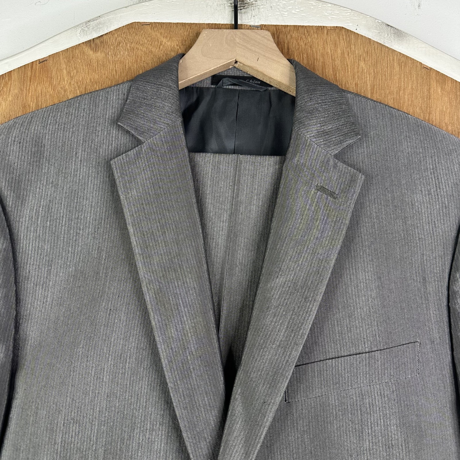 Calvin Klein Suit Mens 40L Gray 2 Button Polyester Blend Pants 32×33 Striped