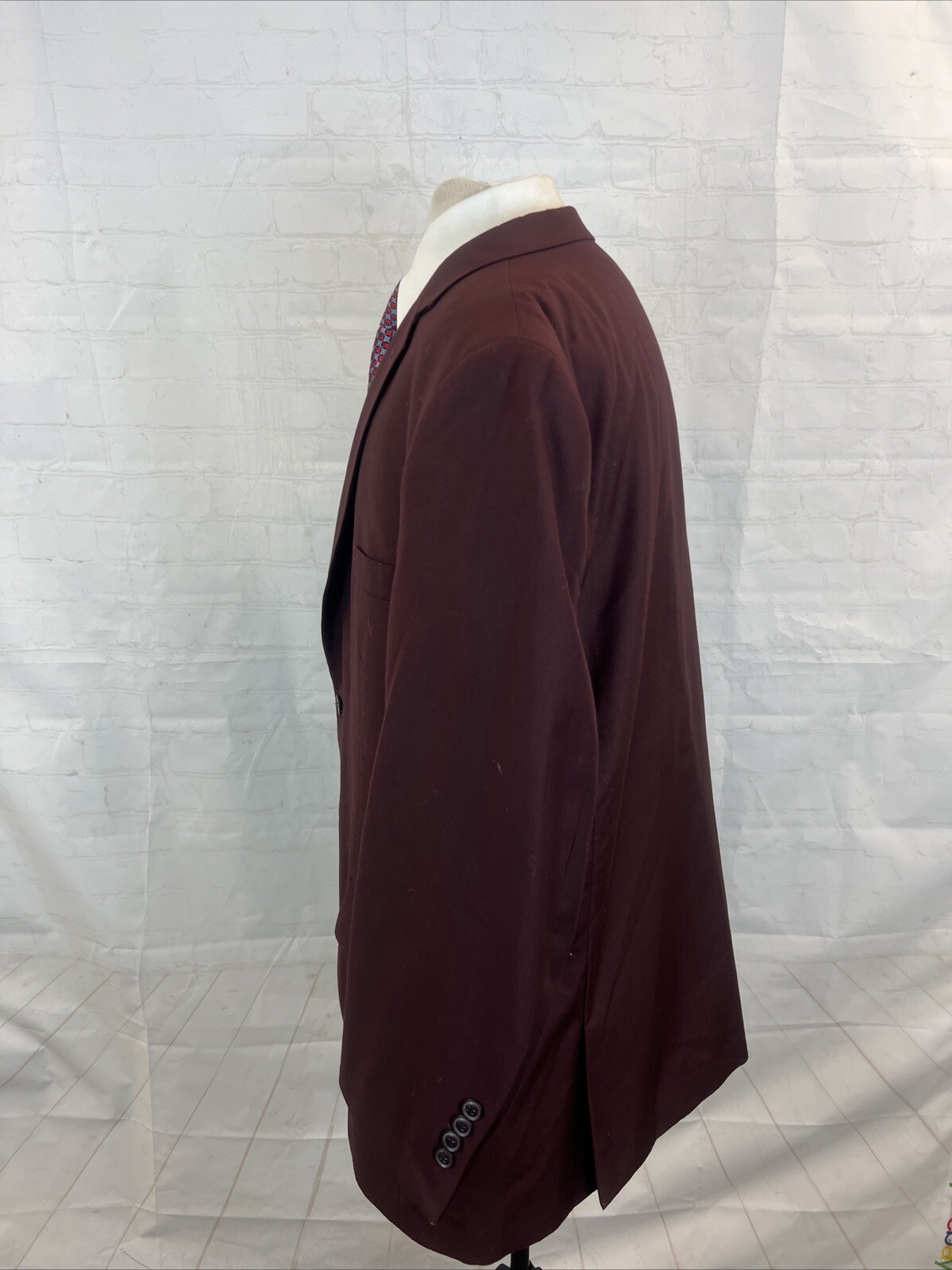 BIG & TALL Linage Men’s Burgundy Red Solid Polyester Blend Suit 52R 38X26 $395