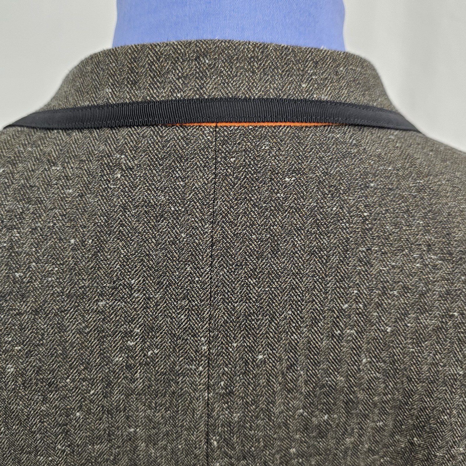 Tallia Flecked Blazer Brown with Black Ribbon Detail Sport Coat Poly Rayon 42S