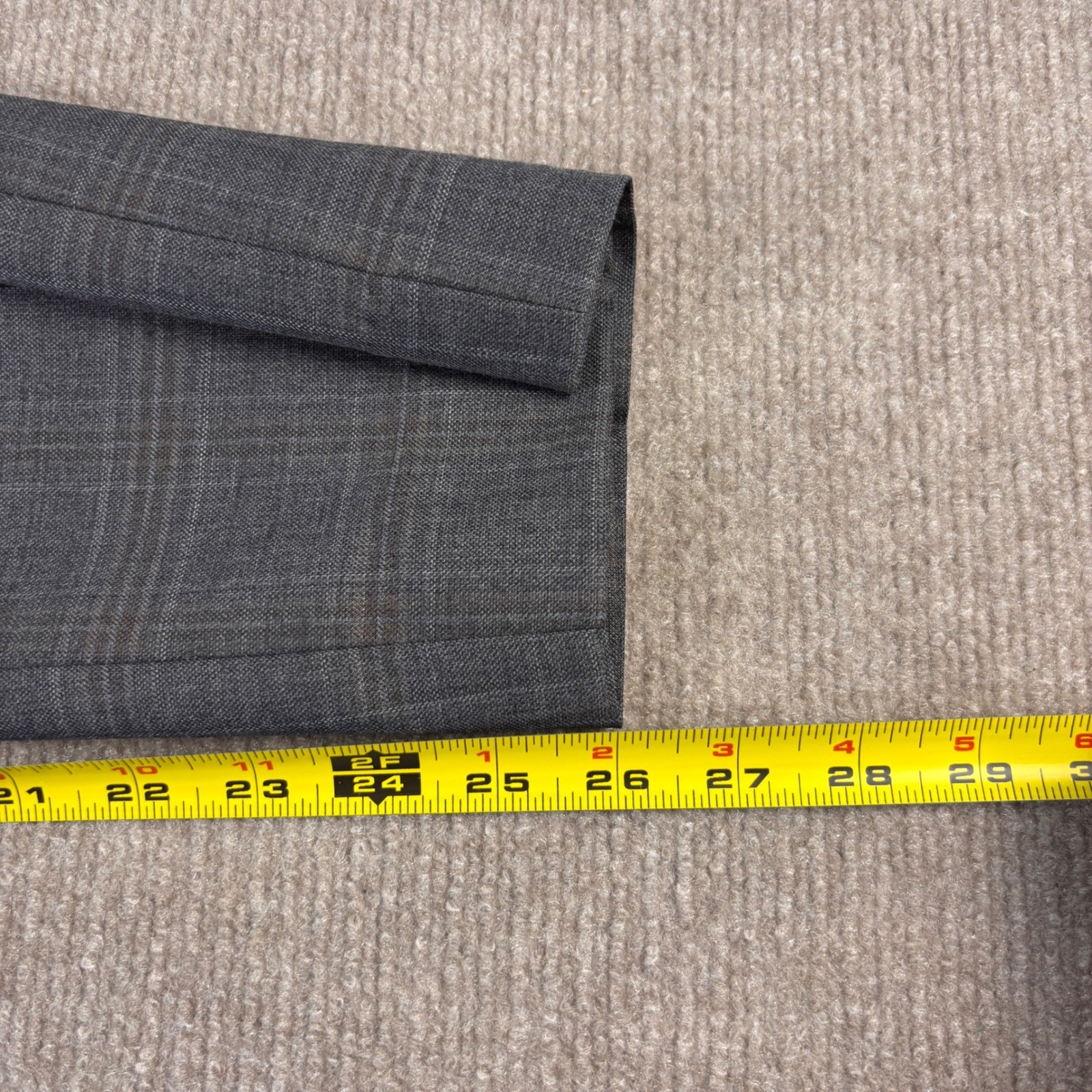 Ted Baker Modern Fit Gray Windowpane Plaid Suit Men’s Size 42R/34×26 NWOT