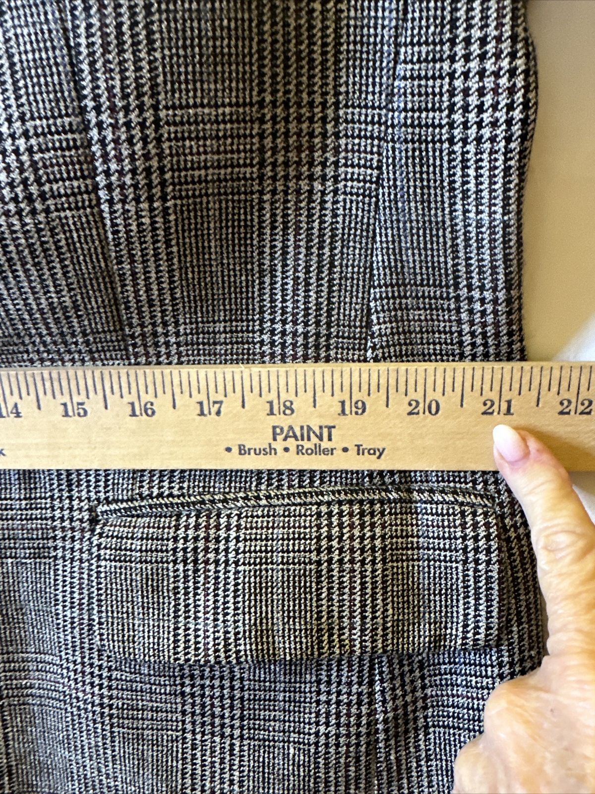 Burberry’s Black White Plaid Lightweight Wool Sport Coat PreO Good See Photos