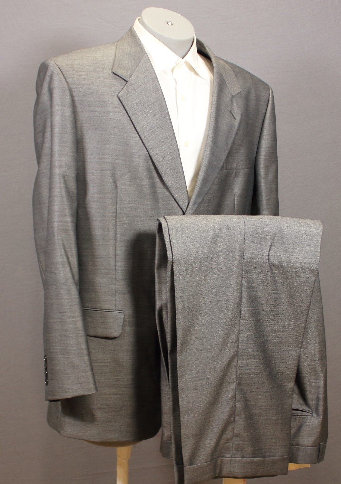 Jones New York Mens Gray Wool Silk Blend 2 Piece Suit 46L Pleated 36″ Waist