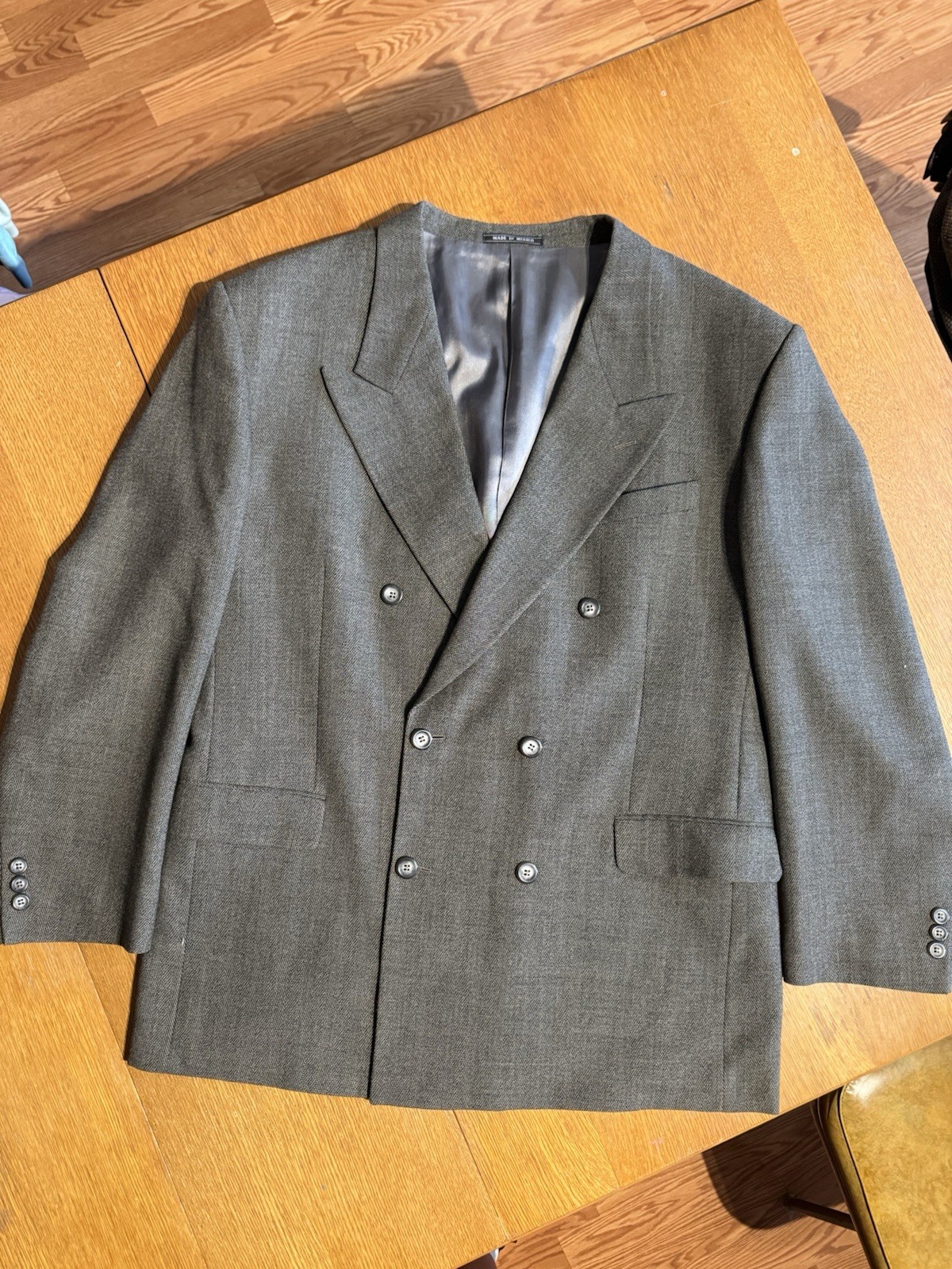J.T. Beckett Blazer 42R Gray Herringbone Wool Double Breasted Made Mexico