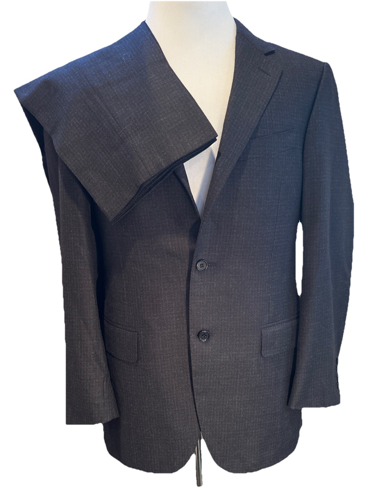Canali 1934 Gray Burgundy Plaid 2 pc Wool Suit Size 40R. P20063