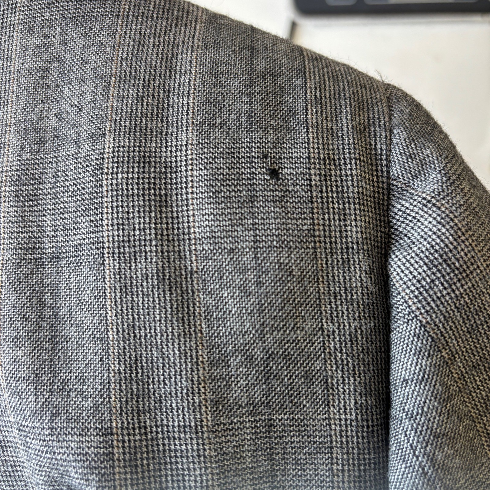 Hart Schaffner Marx Mens Gray Glen Plaid Wool 2 Piece Suit 42L 34X32 USA Made