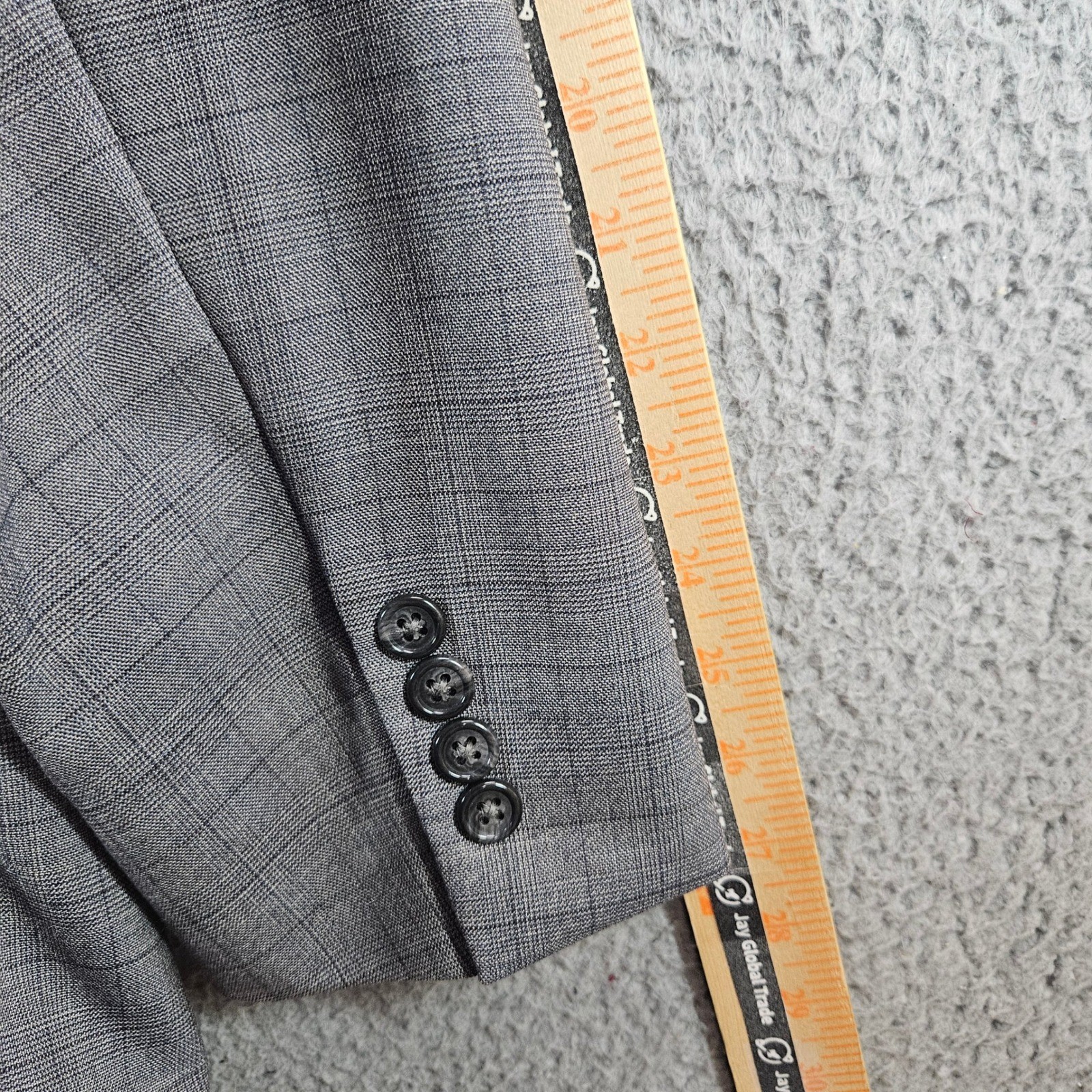 Hart Schaffner Marx Mens 41L 3 Piece Suit Grey Plaid Worsted Wool 35×30 Pants