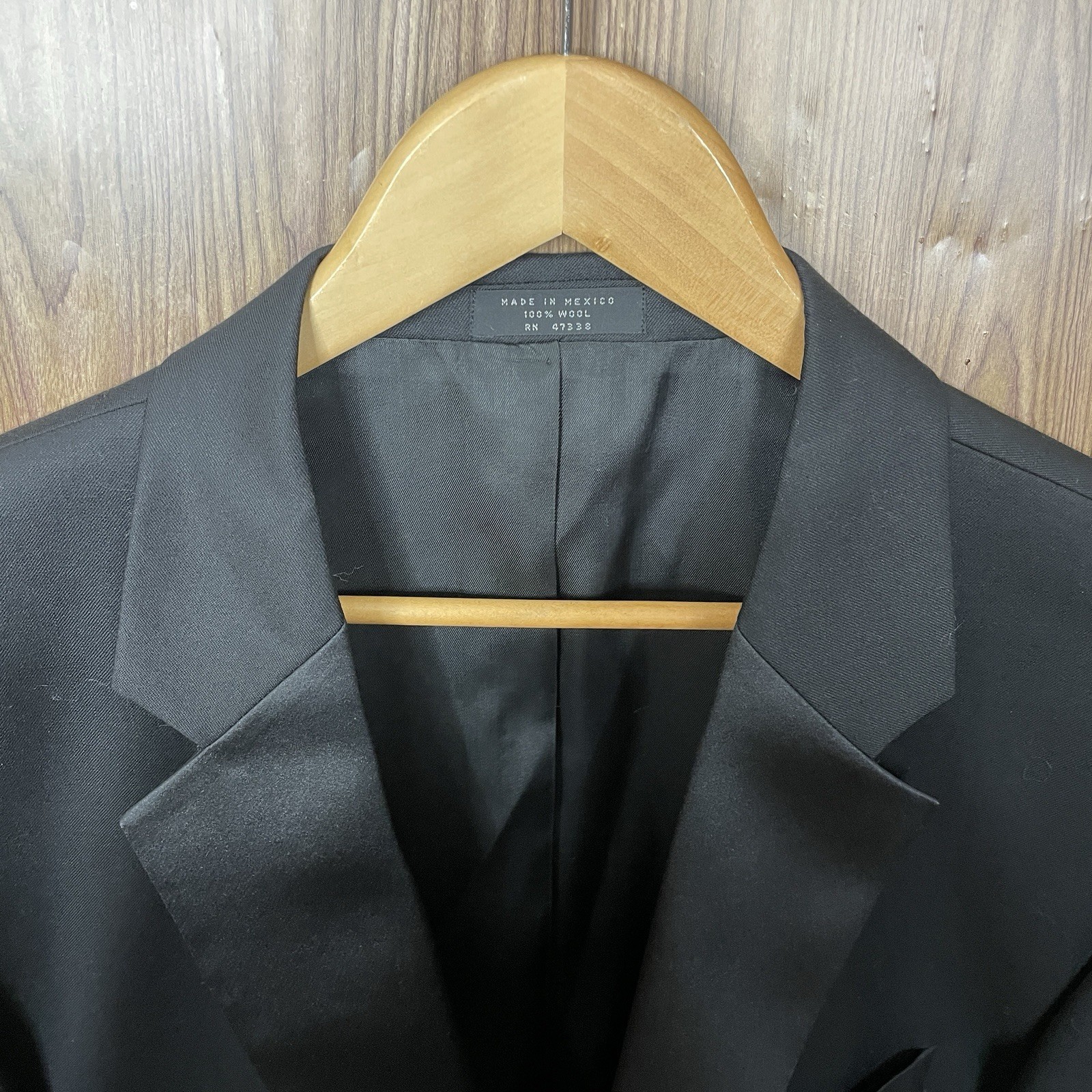 JNY Jones New York 2 Piece Tuxedo Suit Mens 46L 38×33 Black Wool Two Buttons