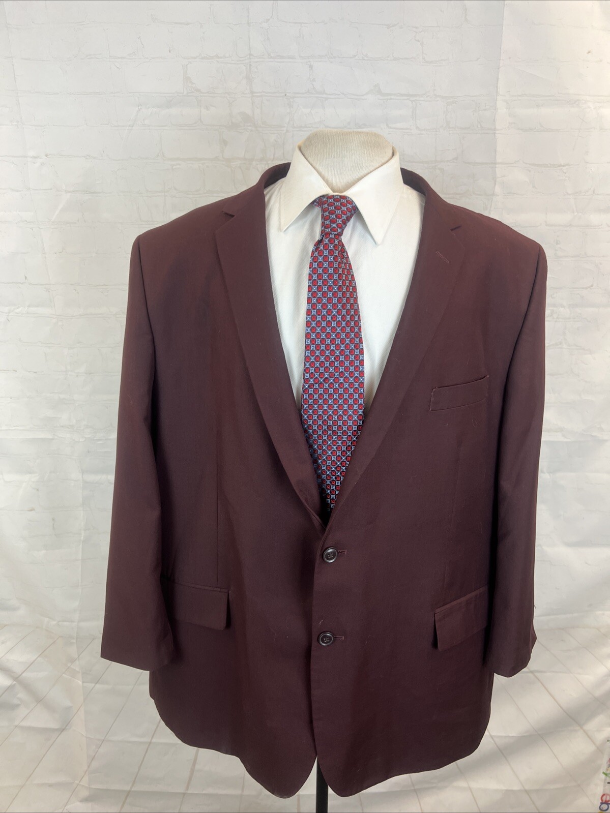 BIG & TALL Linage Men’s Burgundy Red Solid Polyester Blend Suit 52R 38X26 $395