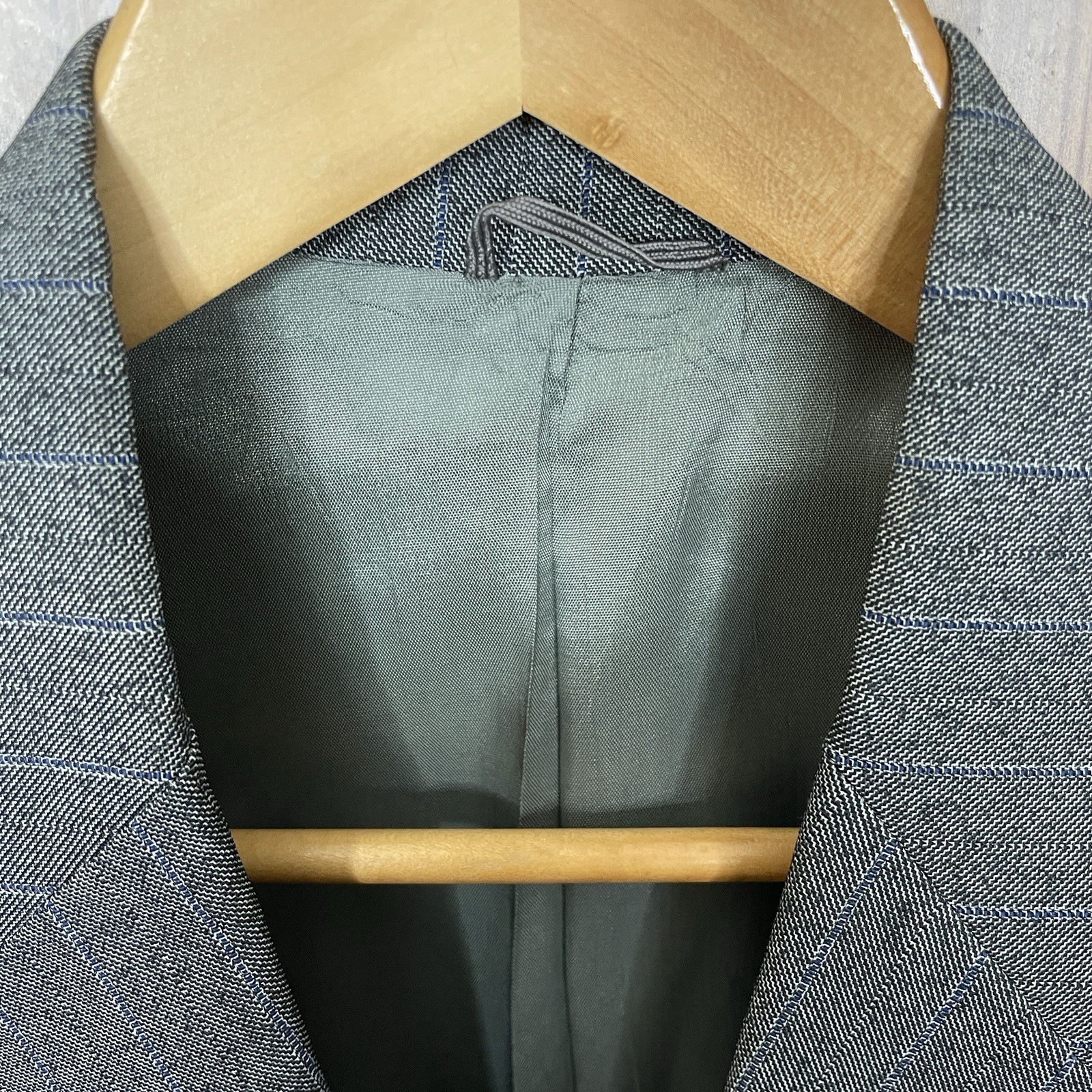 3 Piece Suit Mens 36S 34×27 Gray Brown Blue Striped Polyester Wool Two Buttons