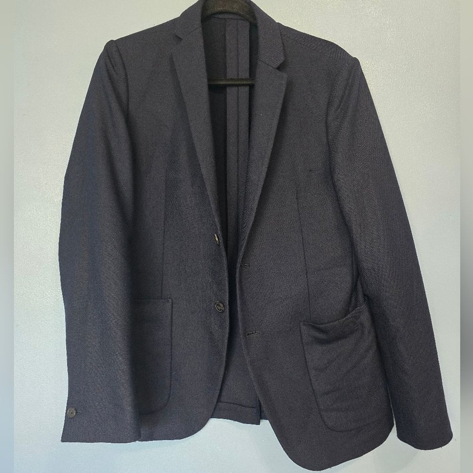 Theory Wool Blend Men’s Navy Blue Blazer Size 38 *see measurements