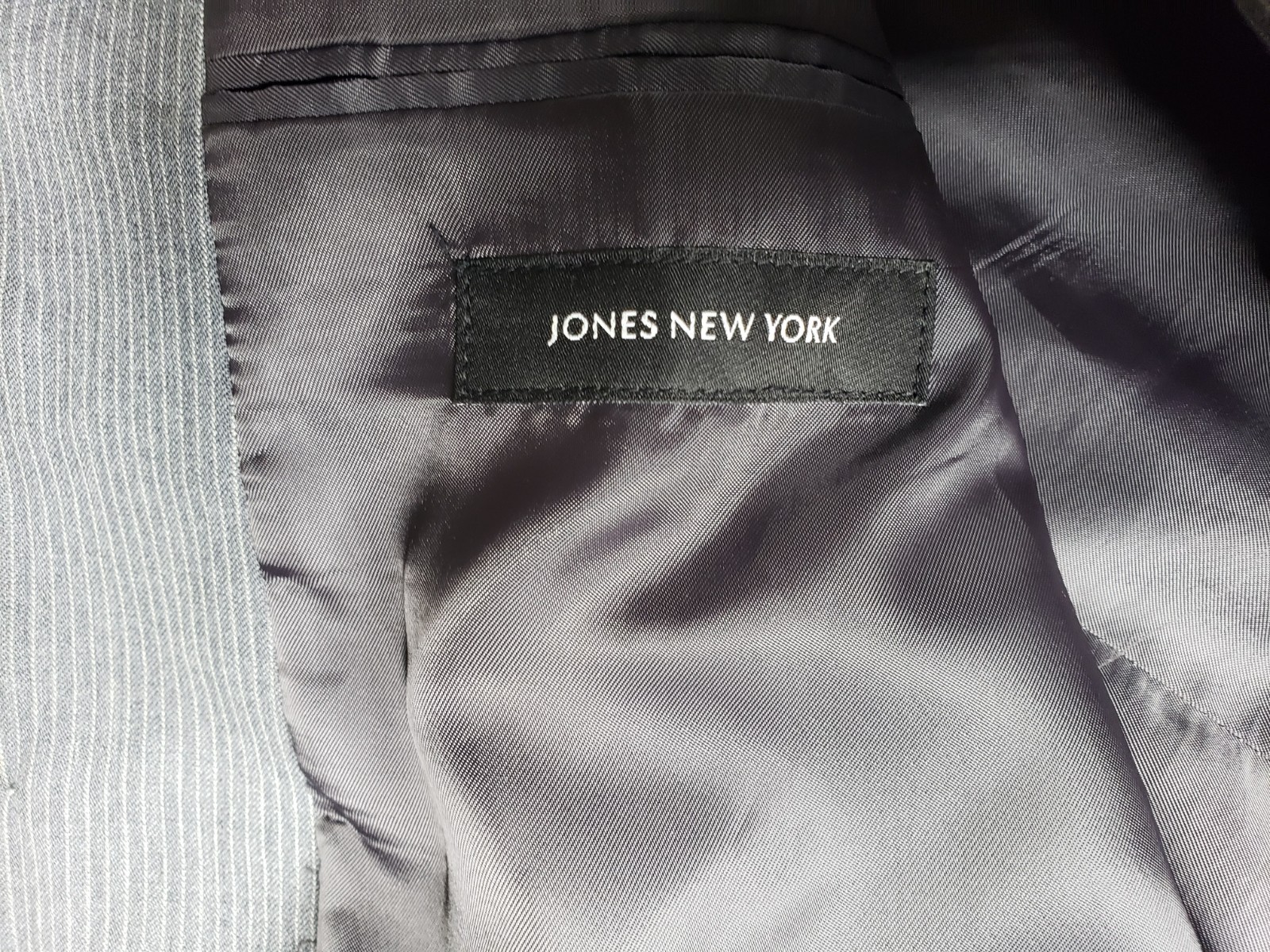 Men’s Jones New York Gray Pinstripe 2 Piece Suite – Coat and Pants