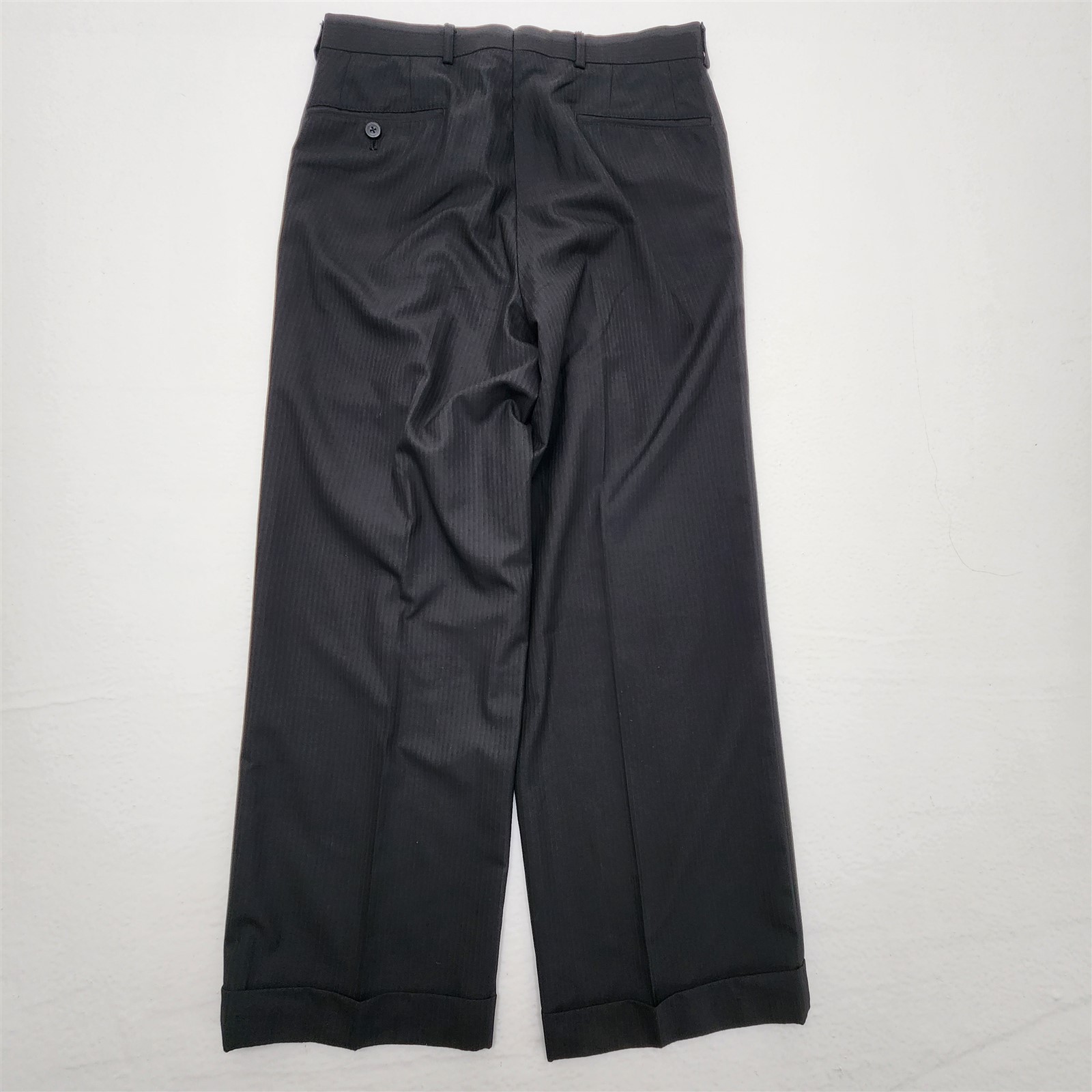 J Ferrar 34S 30×26 Black Weave Stripe 2Btn 2Pc Peak Lapel Mens Jacket Pants Suit