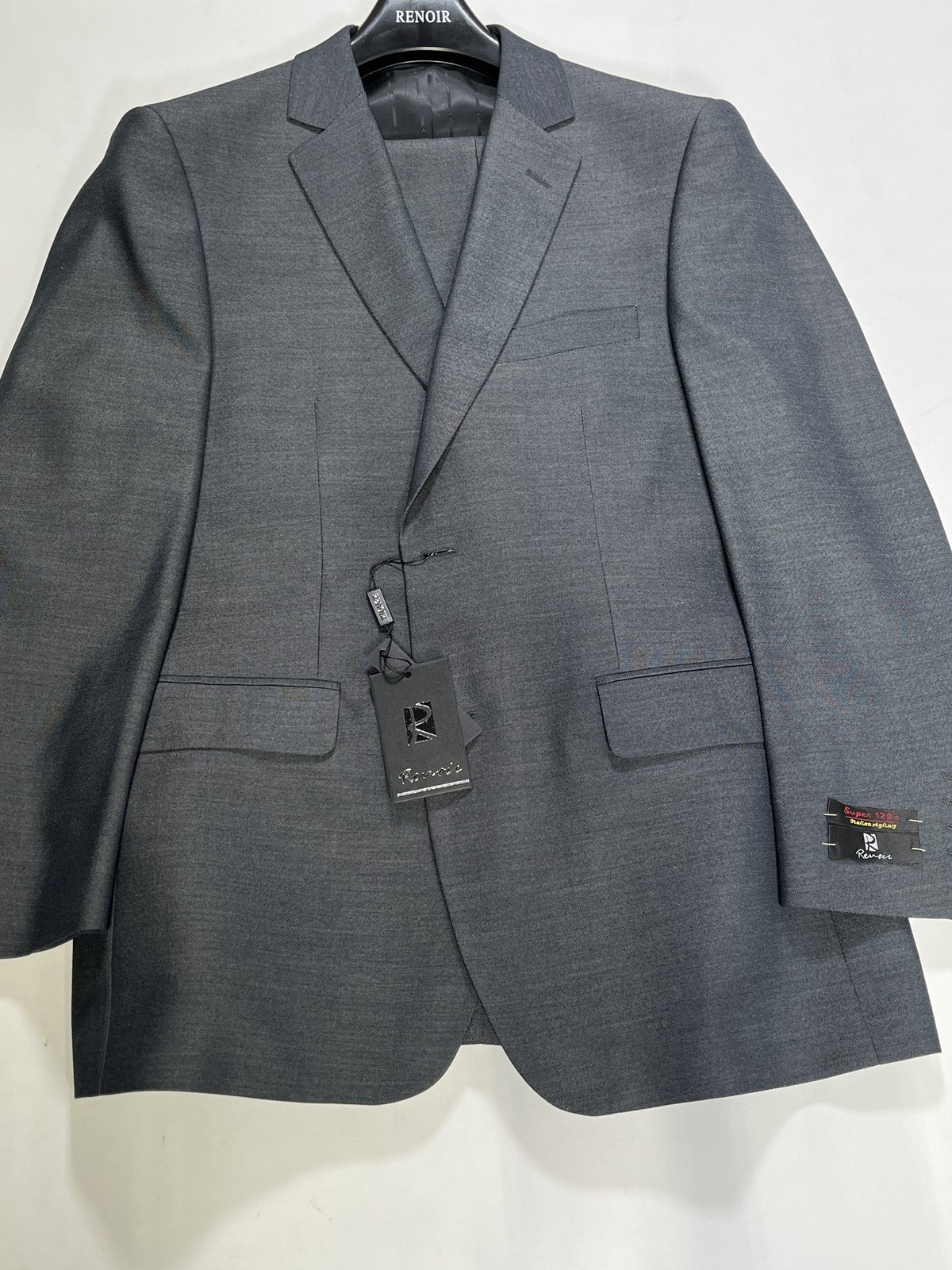 Mens Renoir Gray Two Piece Suit 38S 32W NEW
