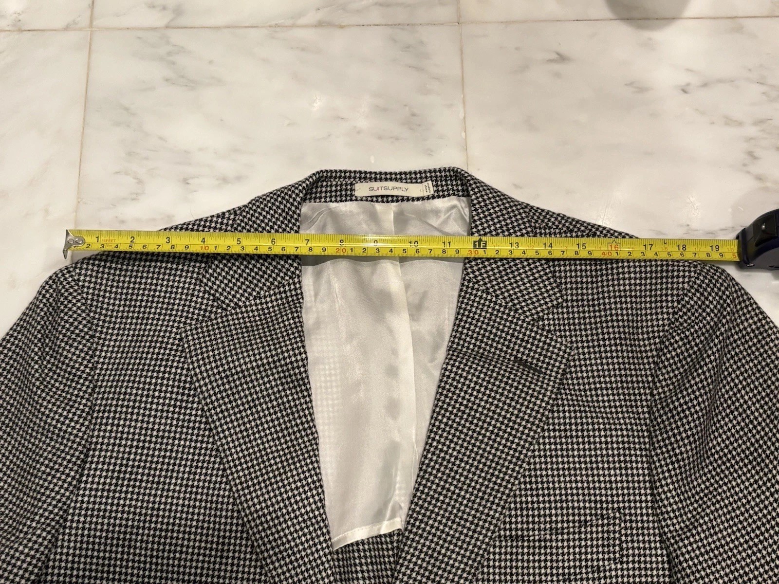 Suitsupply 46R 3-Piece Suit – Houndstooth – Jacket, Pants, Vest (Wool/Cashmere)