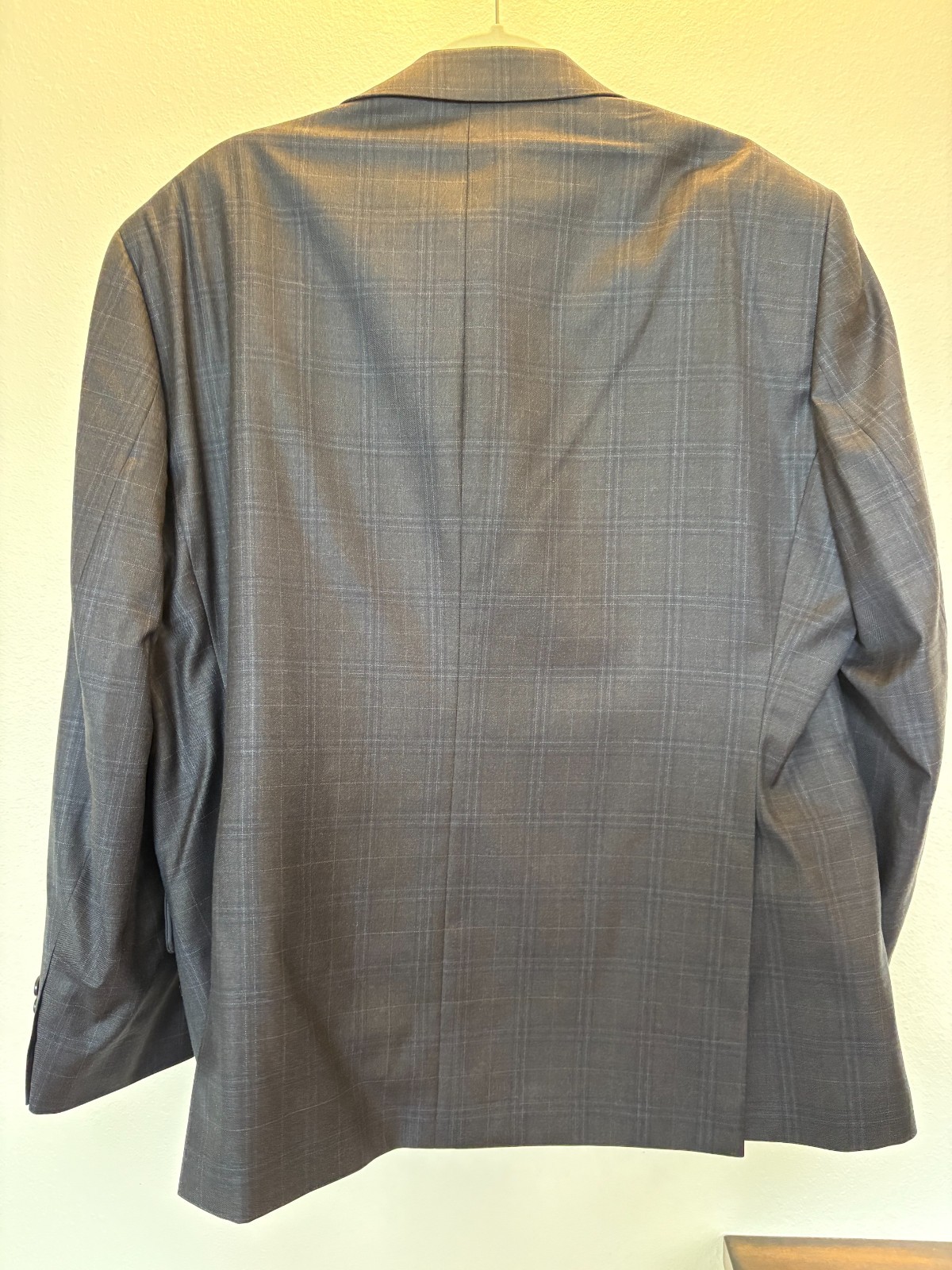 REDA 1865 Wool 48S 42W 30I Grey Plaid Worn Once