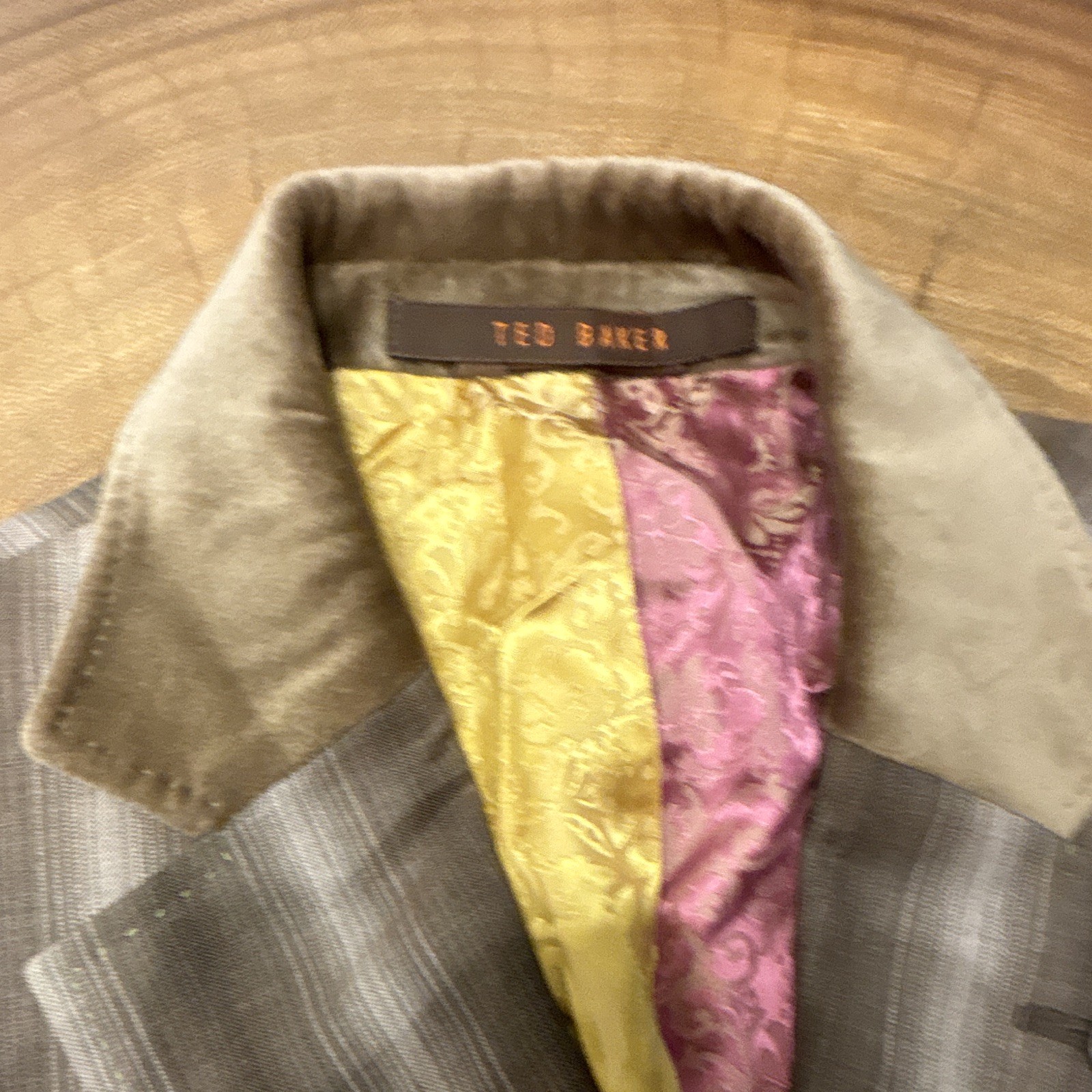 Made in Italy Ted Baker Men’s Brown Striped Wool Blend Blazer 42R