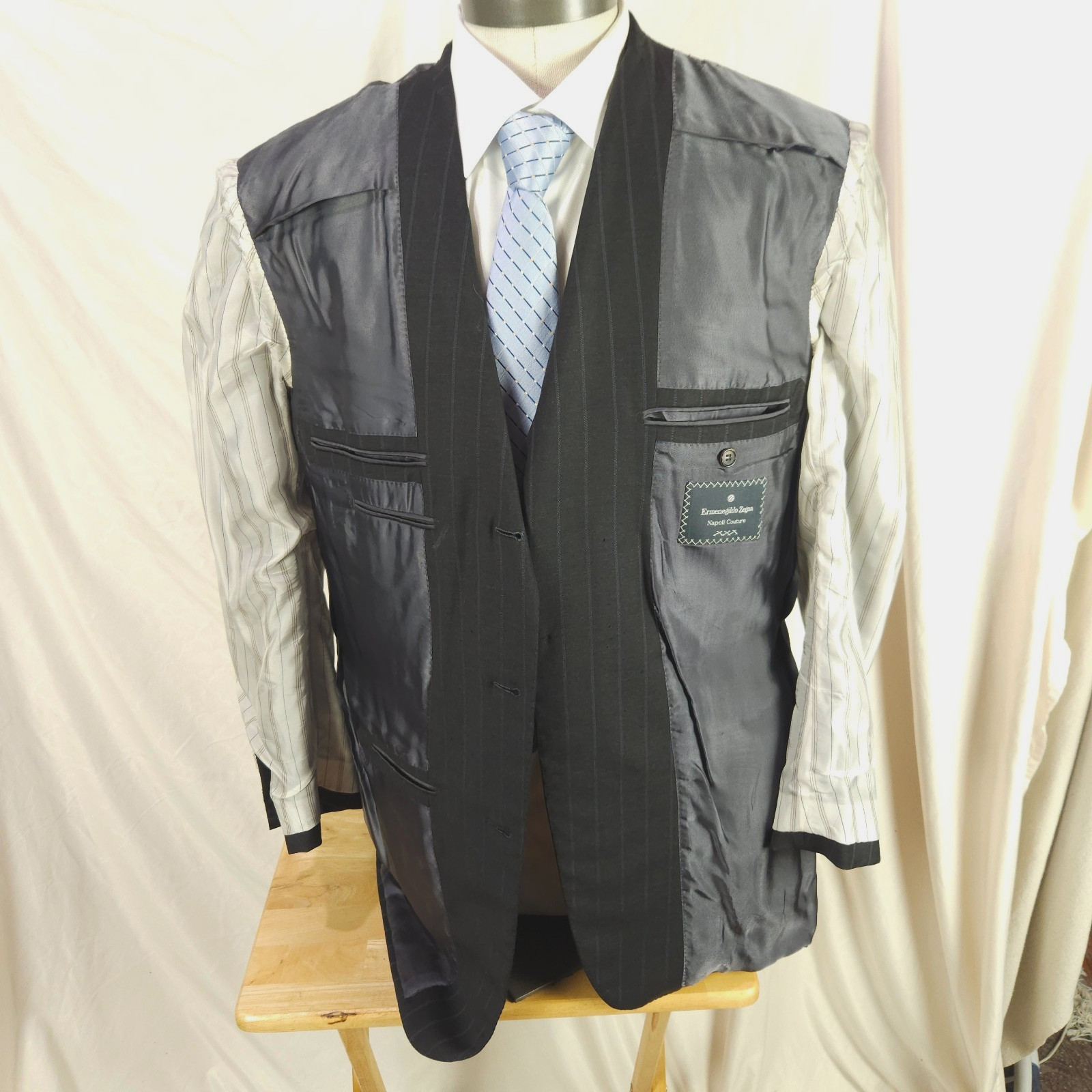 Ermenegildo Zegna Couture XXX Su Misura 43R Gray Pinstripe Suit, Pants 34 x 31.5