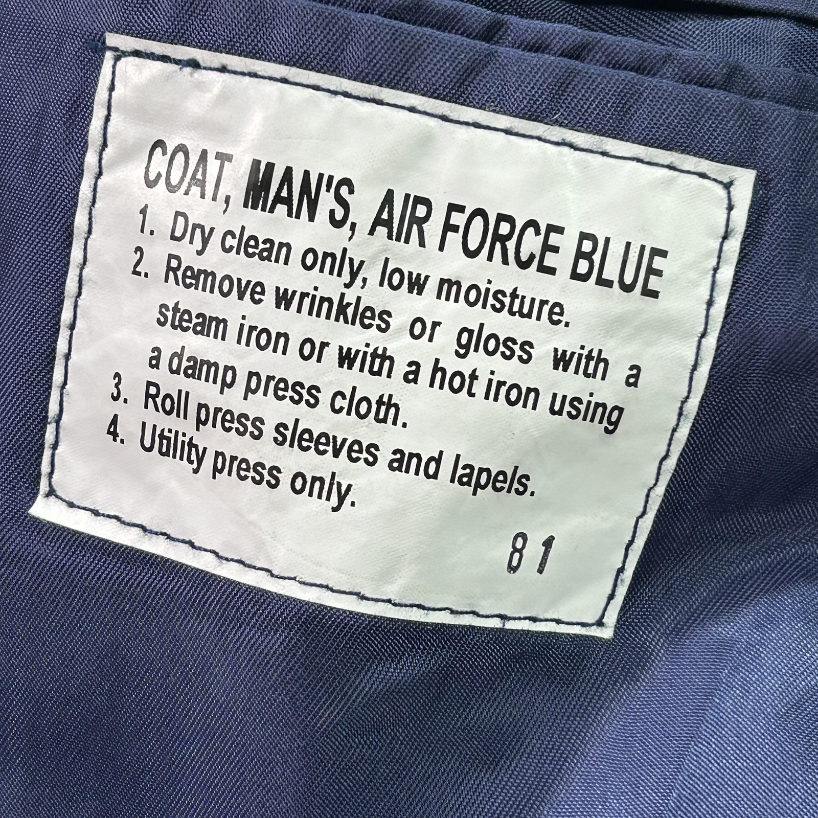 US Air Force Blue Dress Coat Mens 40 XS Short 3 Button Uniform Jacket Patches
