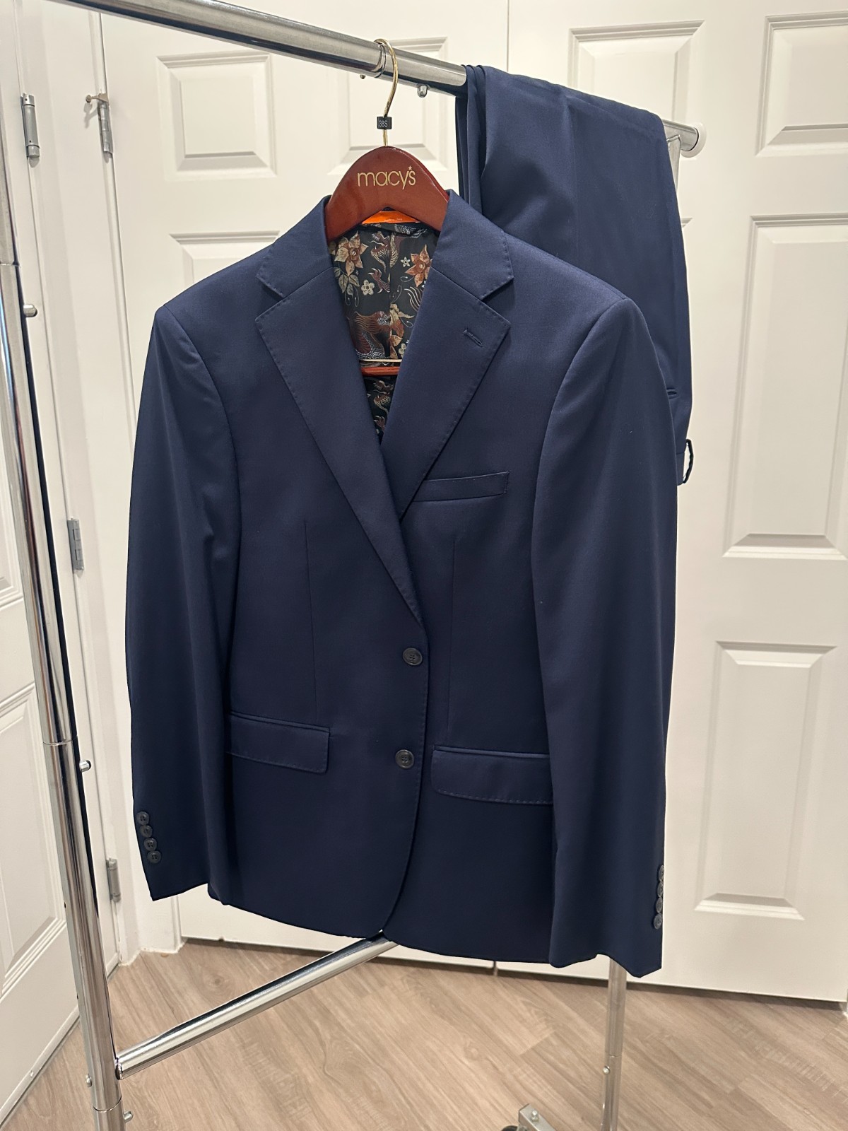 Tallia Men’s Navy Suit 38S – NWOT