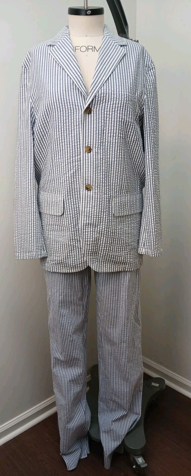 J. Peterman Seersucker Suit Jacket And Pants 100% Cotton