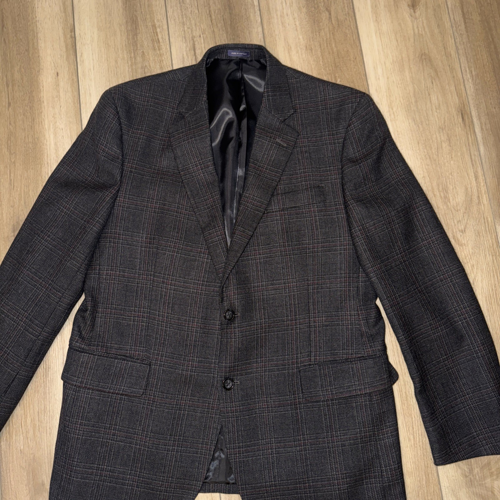 Sport Coat Sz 42R Stafford Merino Wool Charcoal Gray Windowpane Rarely worn NICE