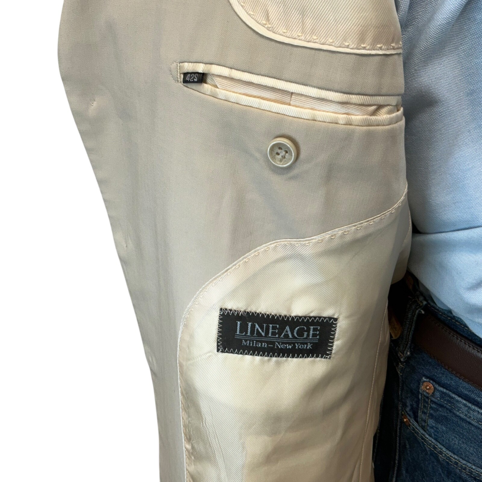 42S LINEAGE MILAN NY Men’s 100% MERINO WOOL Super 120s ivory Beige tan. NEW
