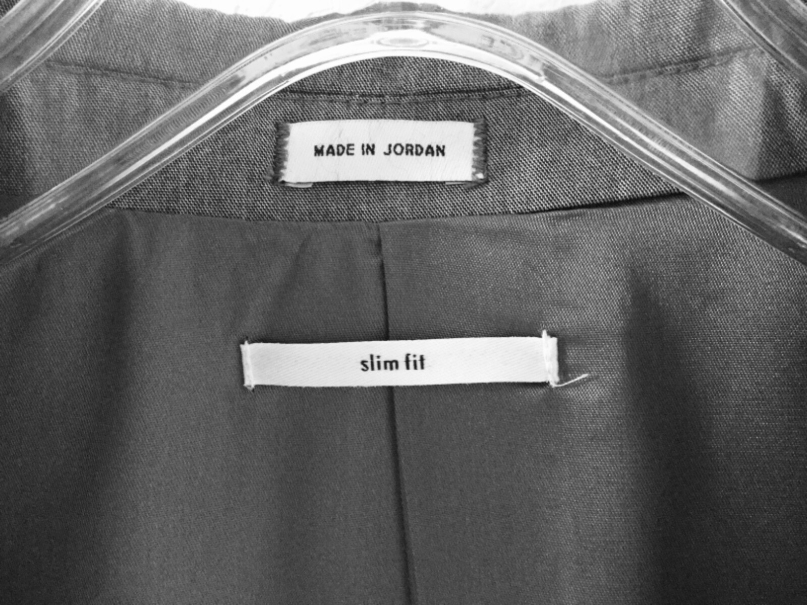 CALVIN KLEIN Men’s Gray 2 Button Blazer Sport Jacket Sz L Slimfit Made in Jordan