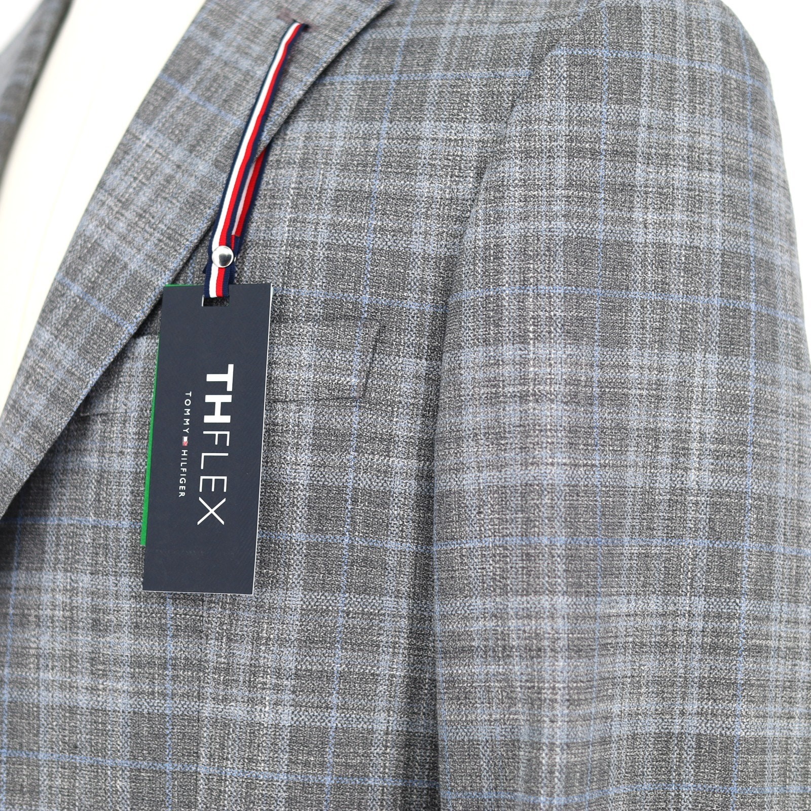 Tommy Hilfiger Men’s Grey/Blue Plaid Conrad Modern-Fit Suit Blazer Size 38R