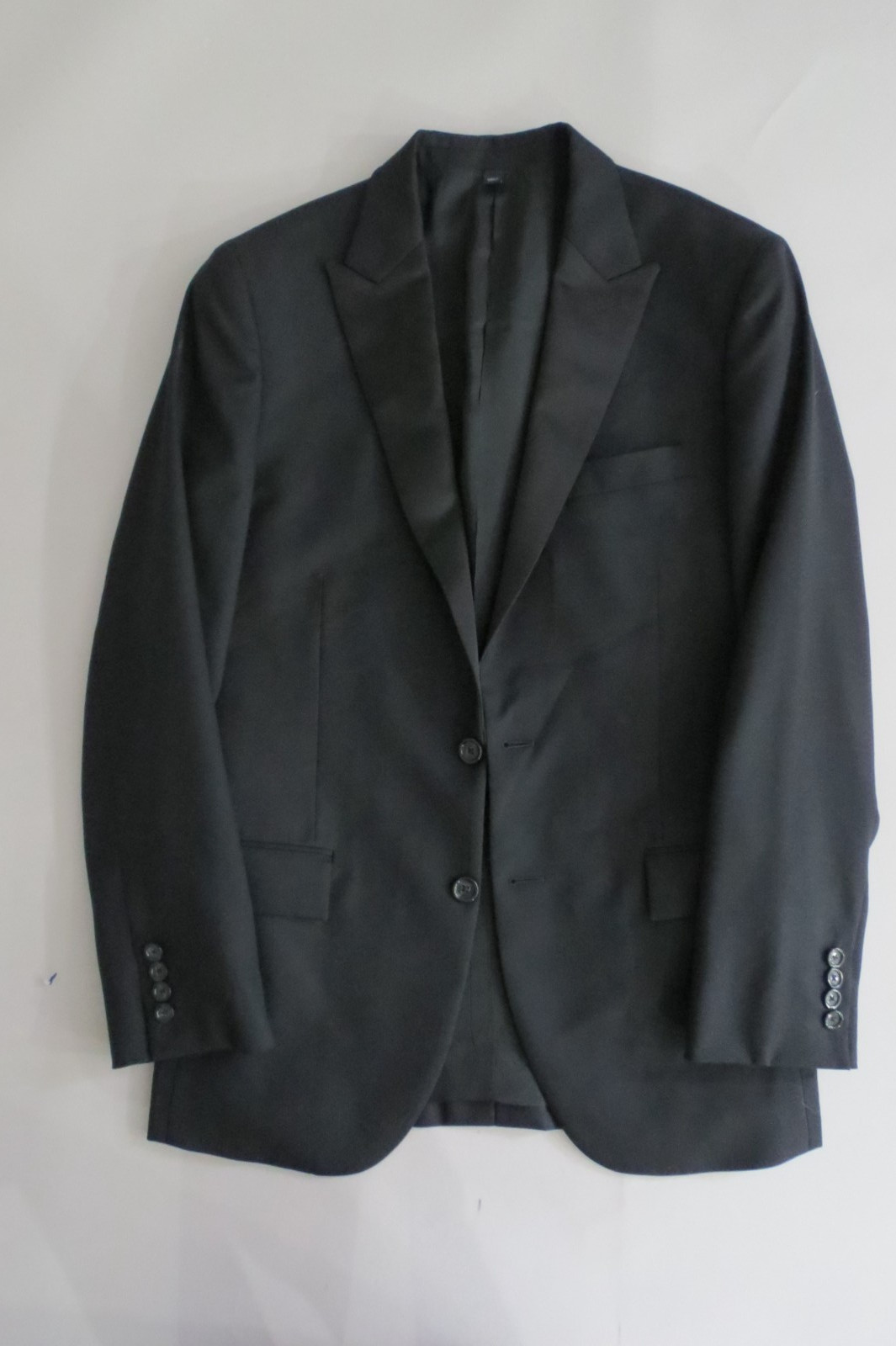 Current J Crew Model- Thompson Classic two button peak lapel Tuxedo Suit 38 R