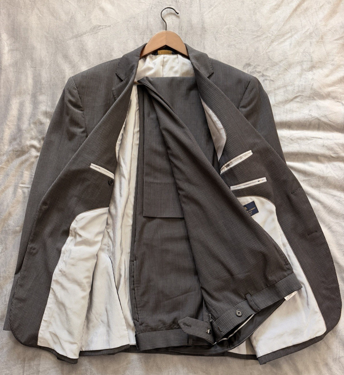 Brooks Brothers Classic Grey Pinstripe Wool Blend Full Suit 44R 54EU 38×32