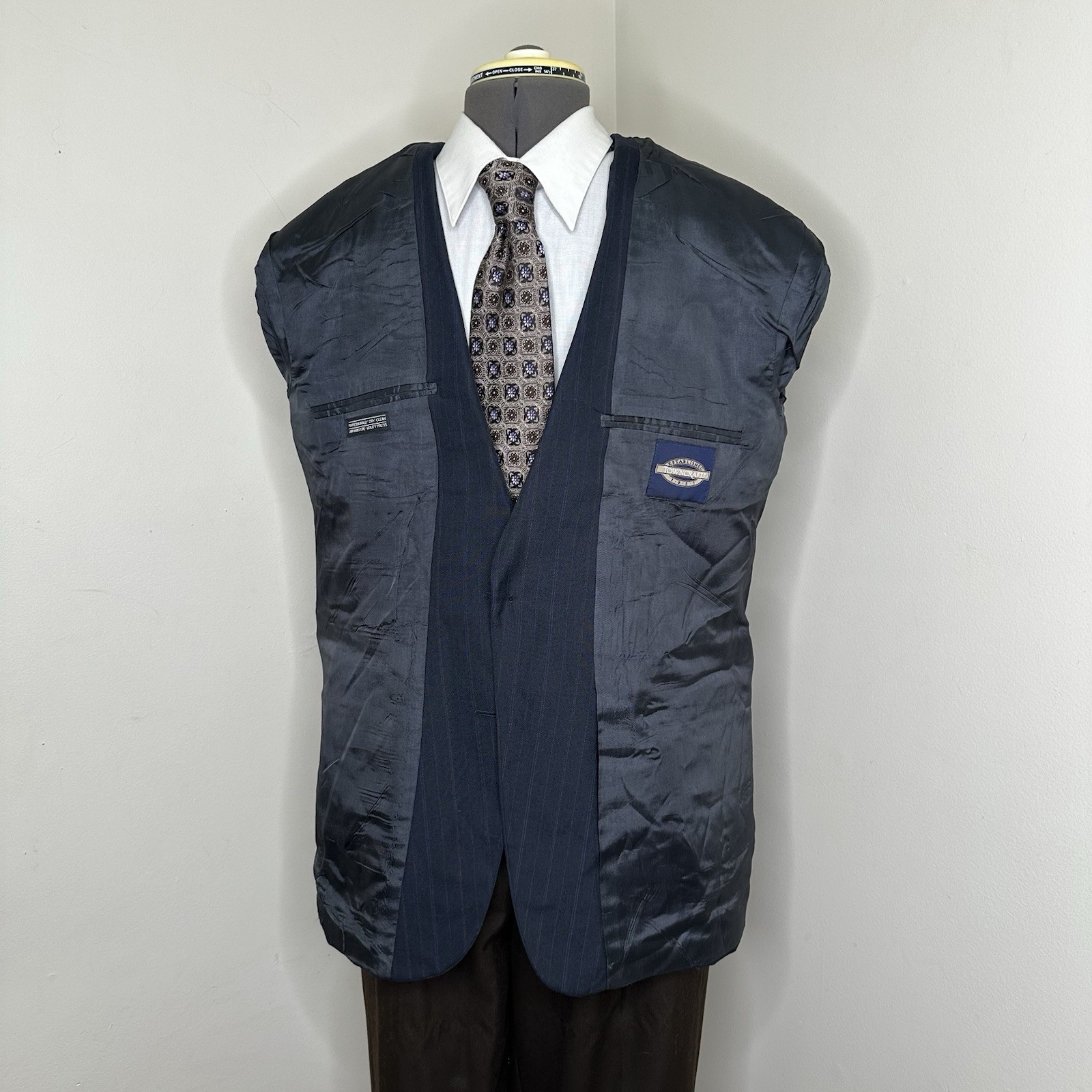 Towncraft Mens 43R 47″ Blazer Sport Coat Suit Jacket Navy Blue Striped 2 Button