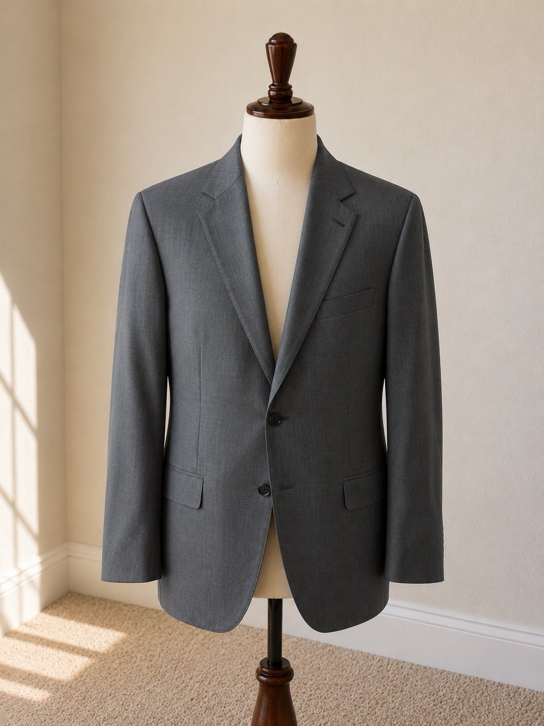 ERMENEGILDO ZEGNA EU 54 US 44L Gray Pinstripe Wool Silk Blend Sport Coat Blazer