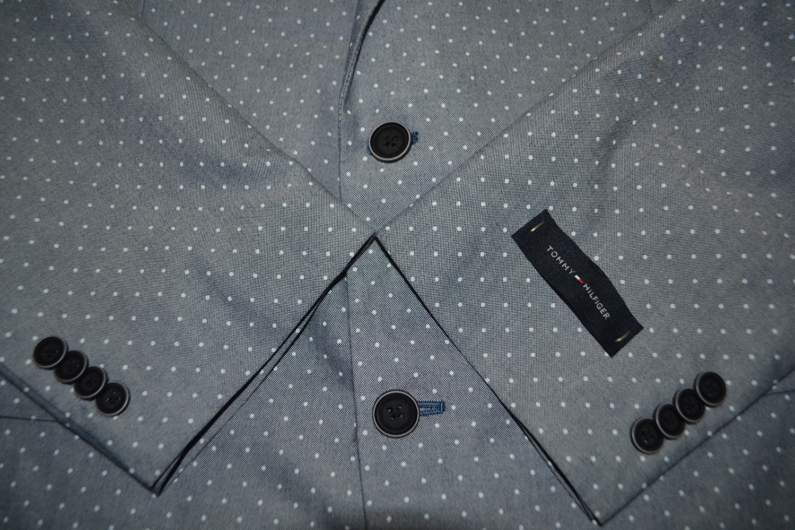 New Tommy Hilfiger Men’s 100% Cotton Dot 2 Front Button Sports Coat Sz 44L