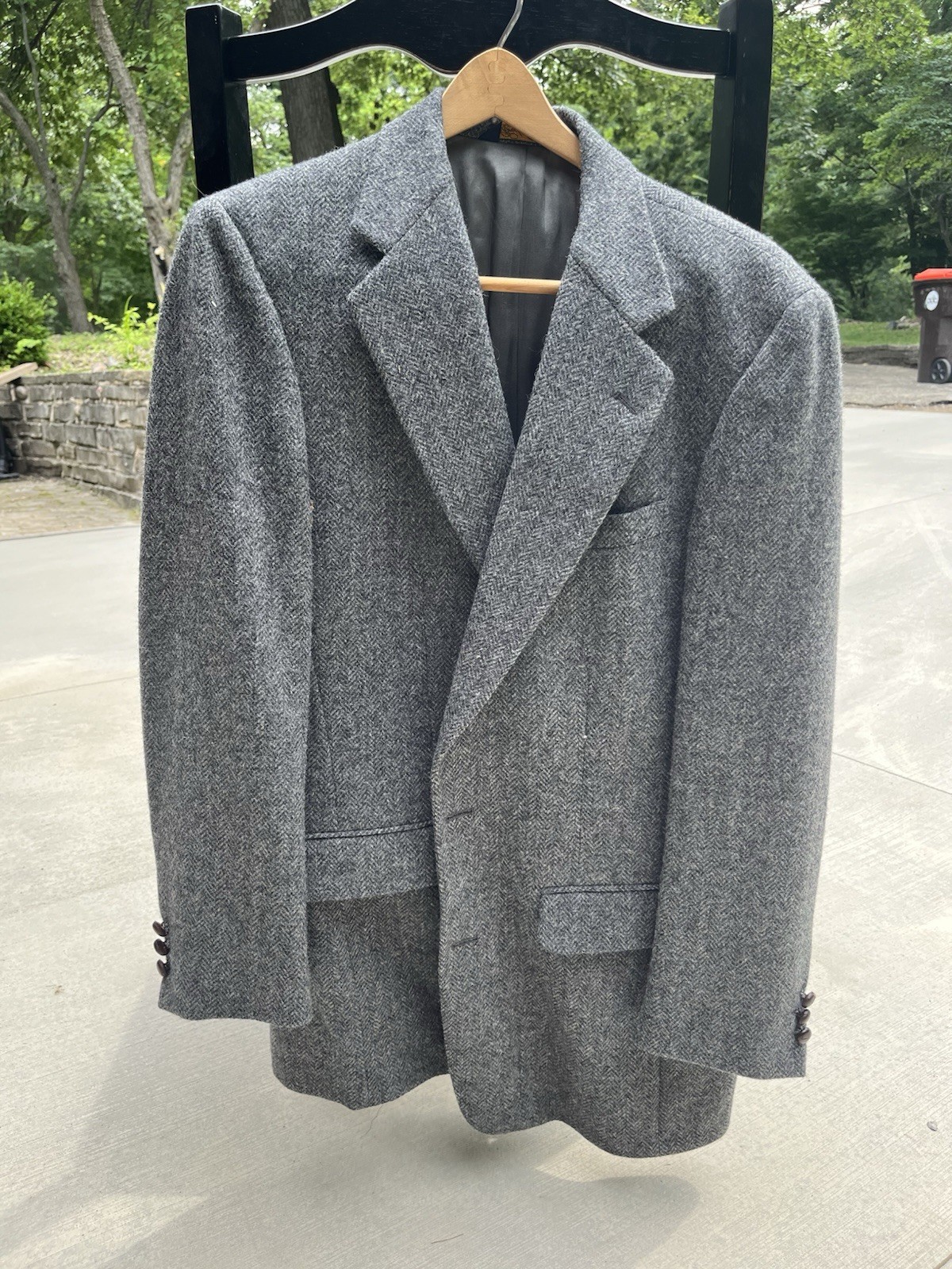 Brooks Brothers Wool Tweed Herringbone Sport Coat Gray 44R Inner Pockets