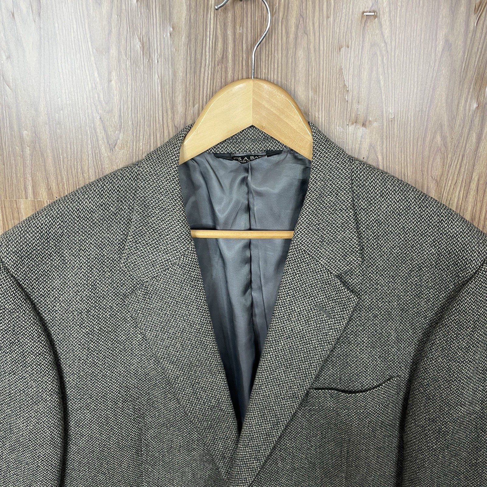 Jos A Bank Sport Coat Mens 46R Gray Brown Crowsfoot Camel Hair Two Buttons