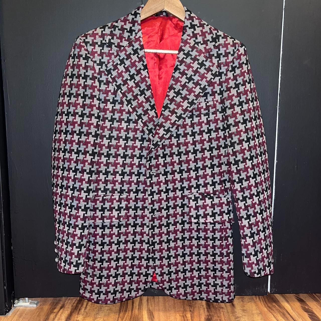 70s Retro Vintage Men’s Red Sport Coat Blazer Suit Jacket Geometric Pattern 36R